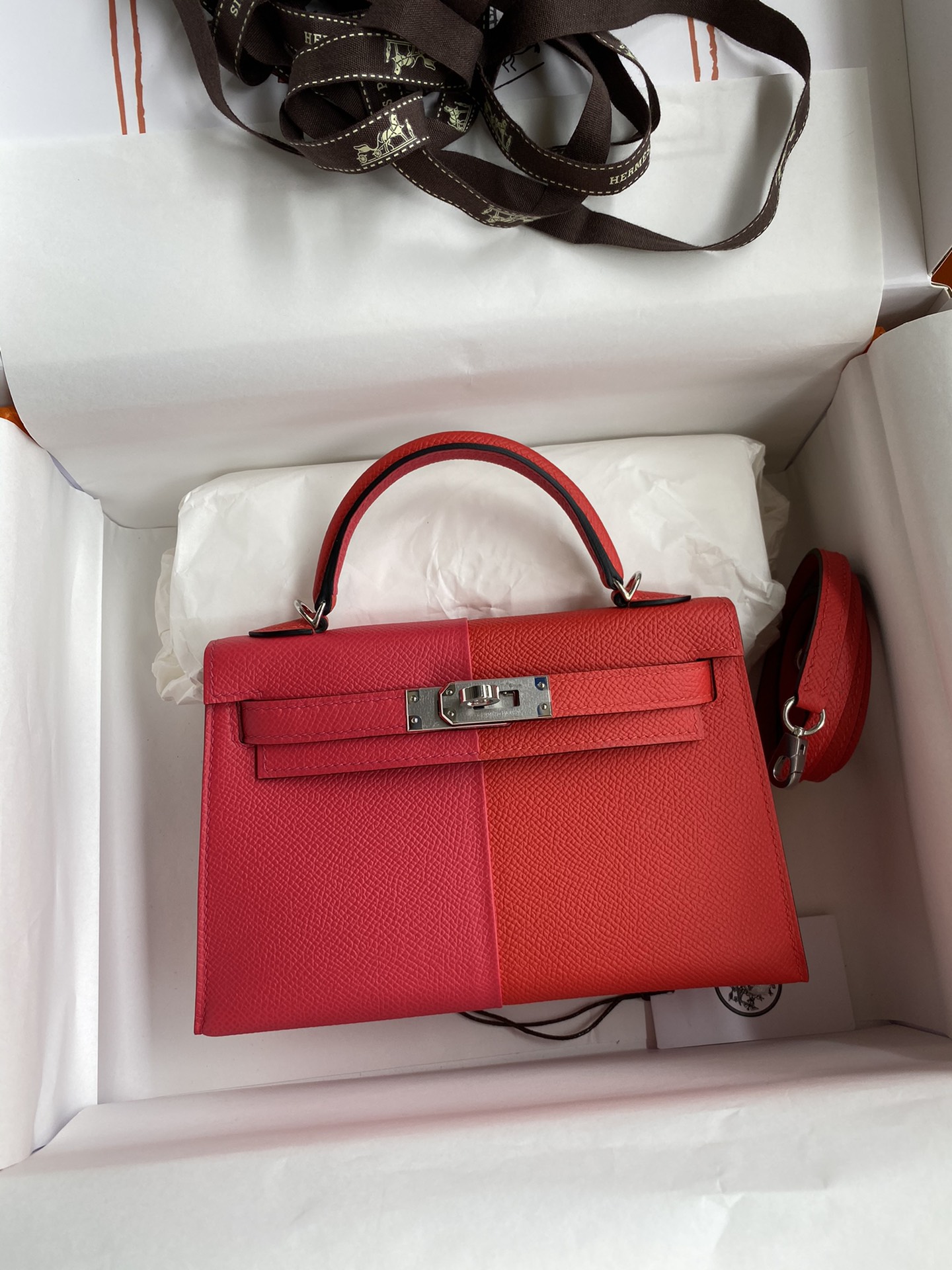 Hermes Kelly Bolsas Sacos de corpo cruzado & Ombro Azul Rosa Vermelho Hardware Prata Epsom Mini