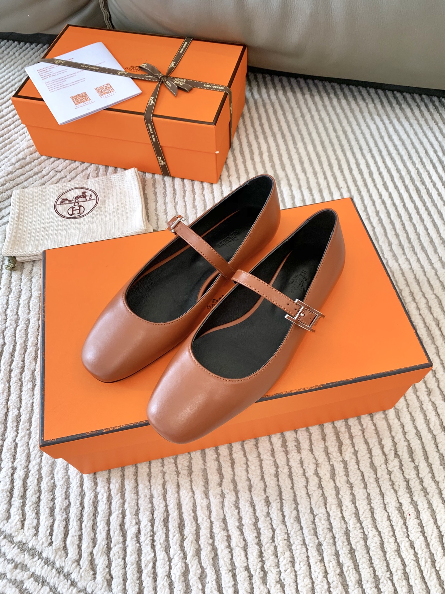 Hermès Classic Luxury Leather Shoe Loafer Ref.4CF6230F 2