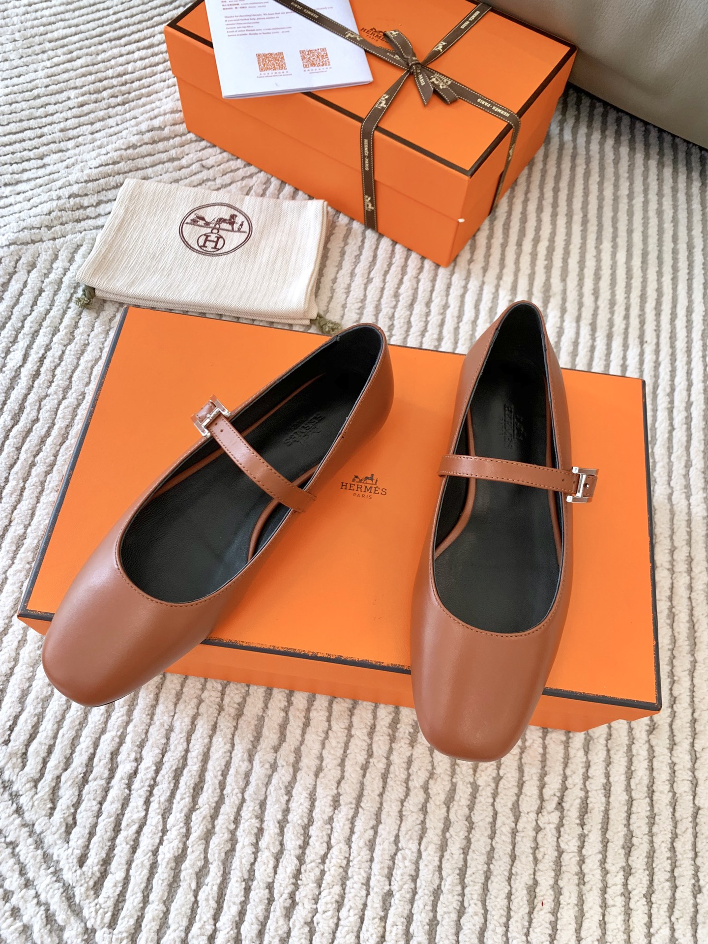 Hermès Classic Luxury Leather Shoe Loafer Ref.4CF6230F 4