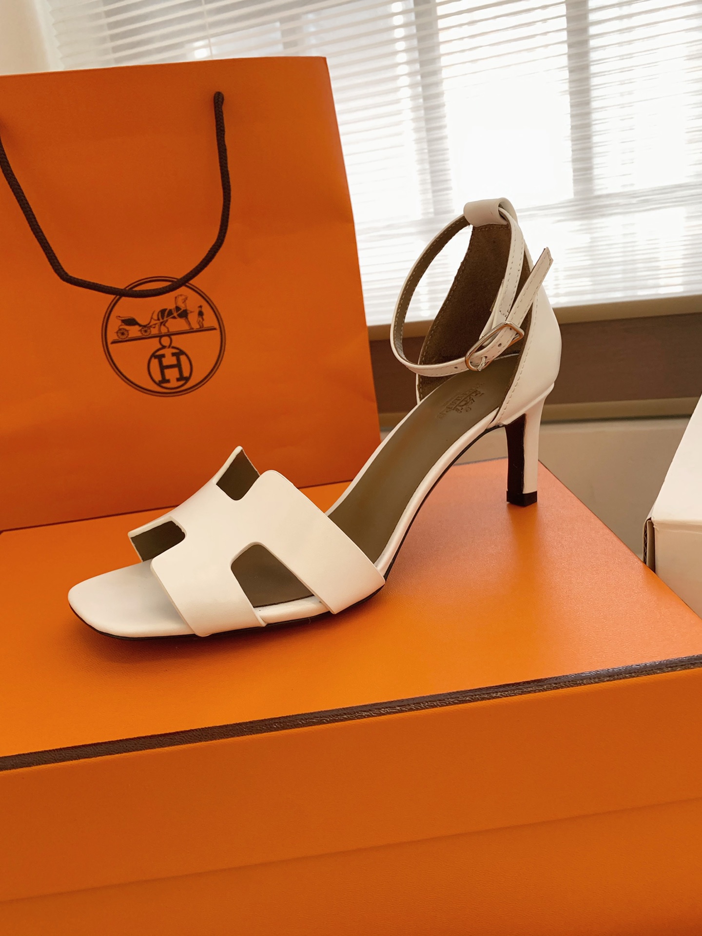 Hermes Sandals