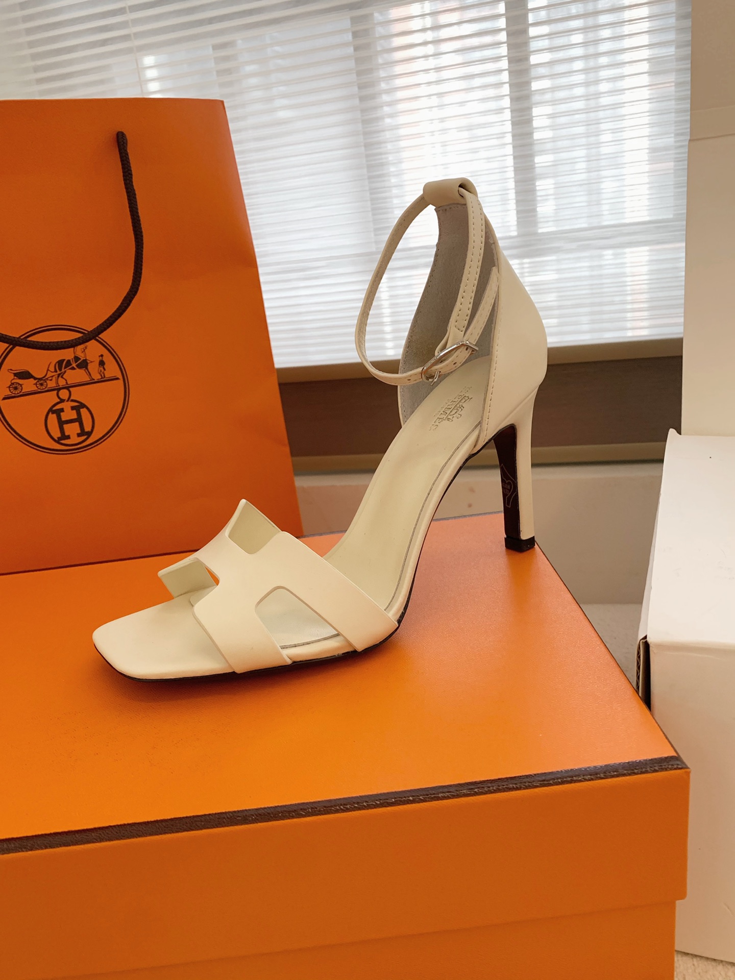 Hermes Sandals