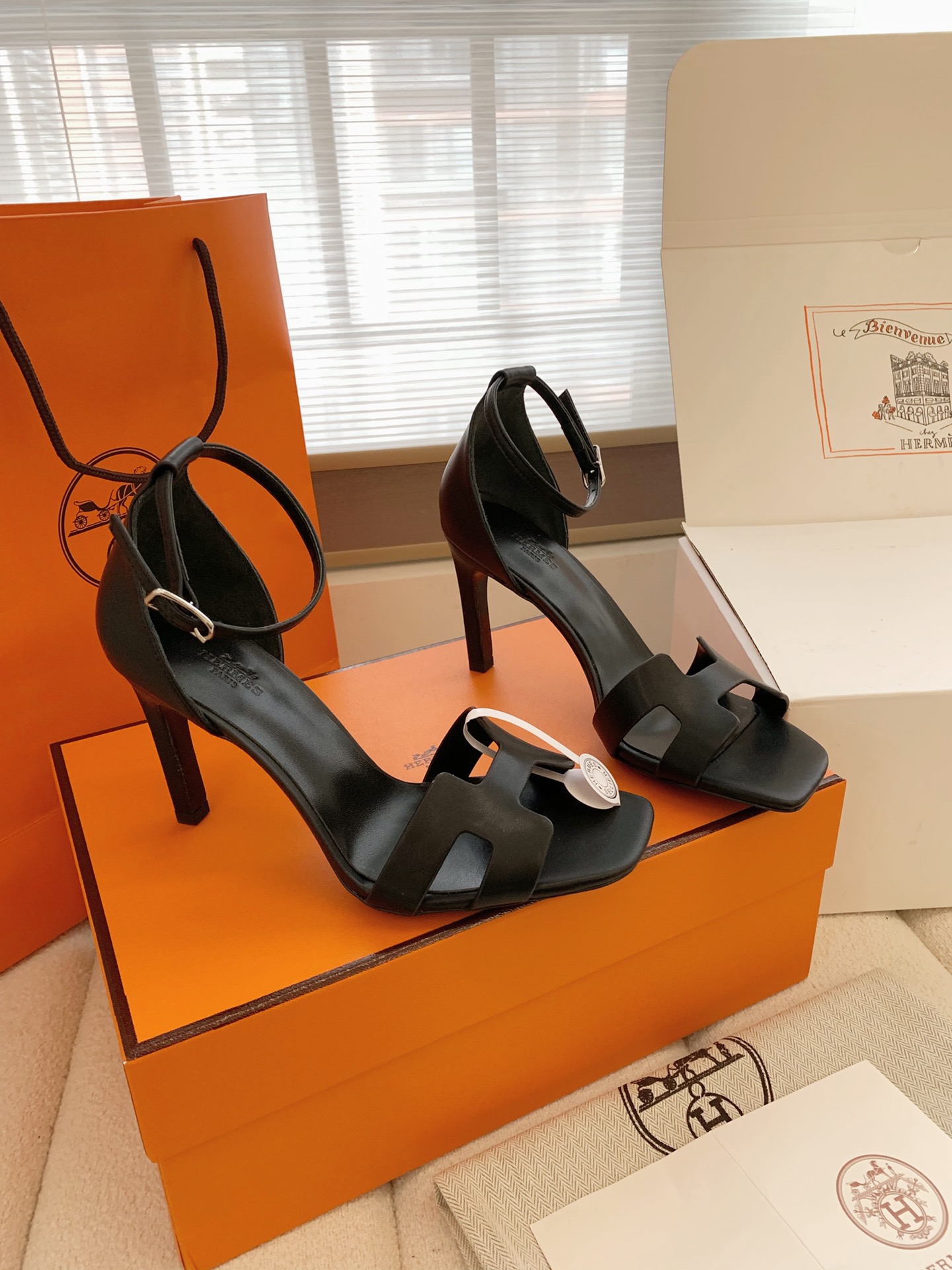 Hermes Sandals