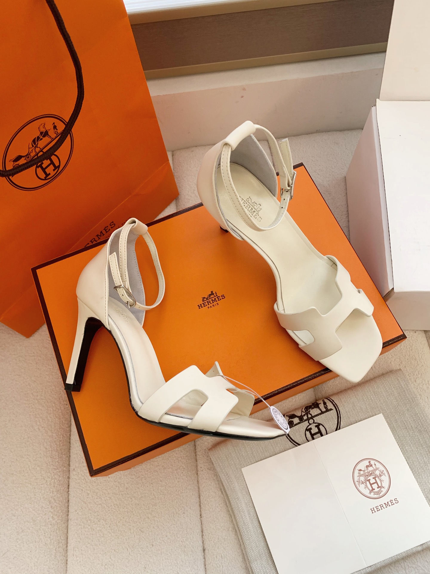 Hermes Sandals
