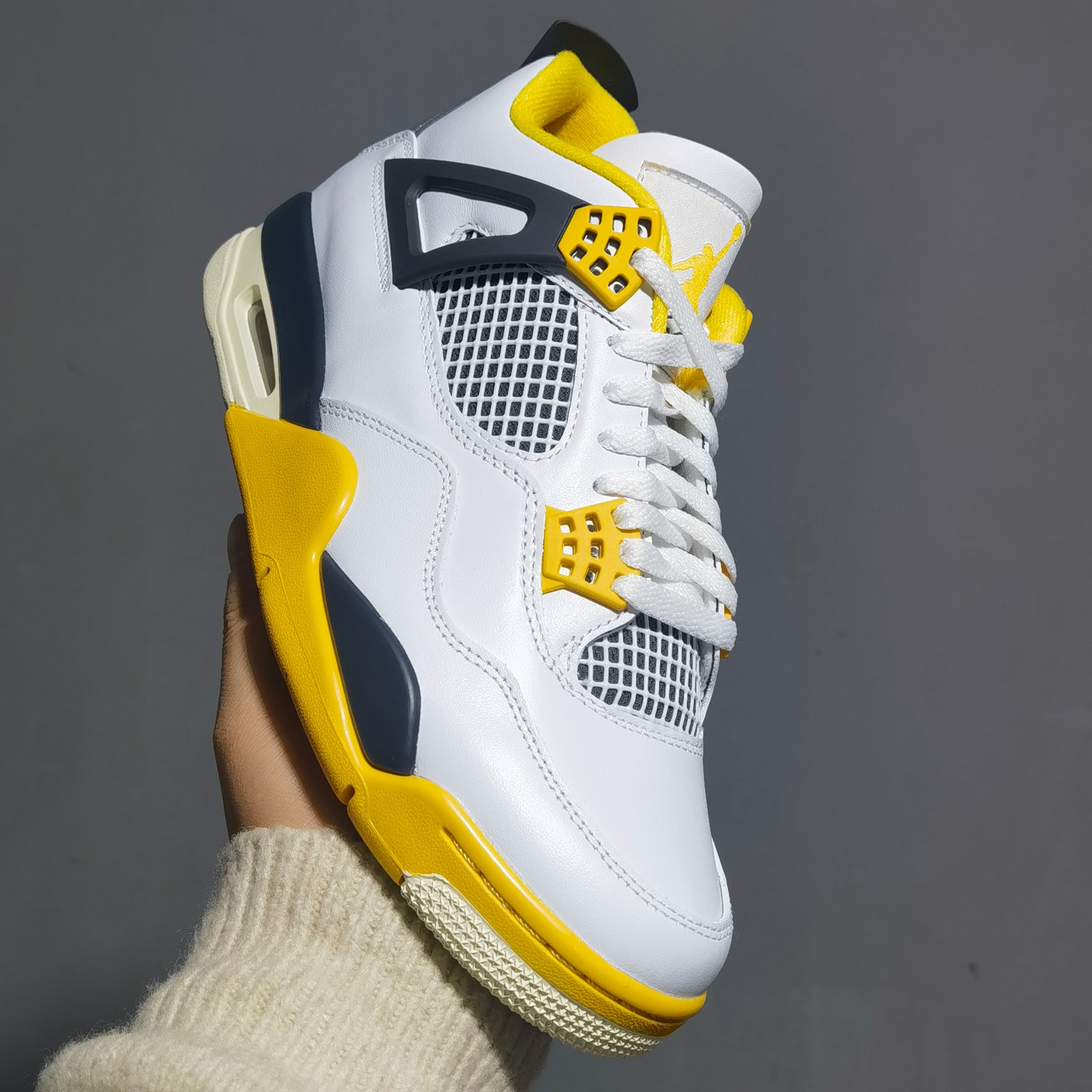 外贸版AirJordanAJ4Retro白黄雷公AQ9129-101全新升级改良原鞋原楦原纸板同源开发完