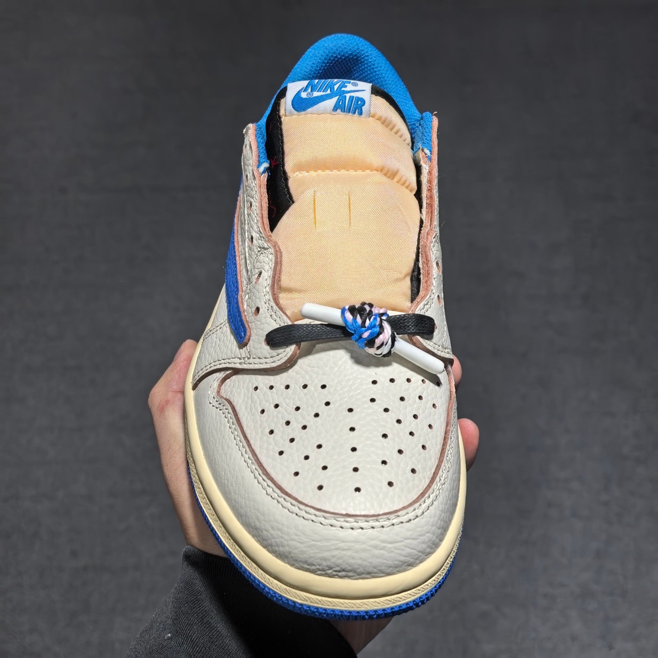 新品上架 Air jordan 1倒钩10.0白蓝 白蓝 DM7866-104全头层荔枝纹打造 市场同价