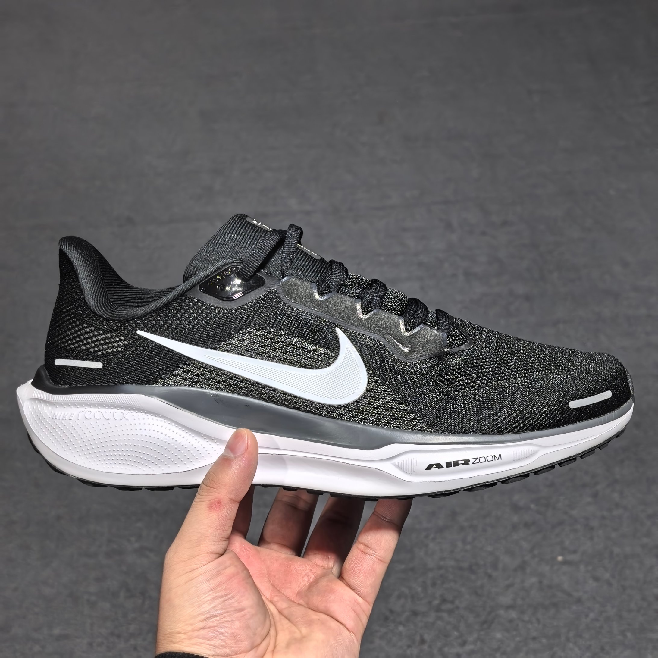 平台版Nike Pegasus 41 舒适运动防滑透气 低帮跑步鞋 当季爆款 平台指定细节原厂中底 完美