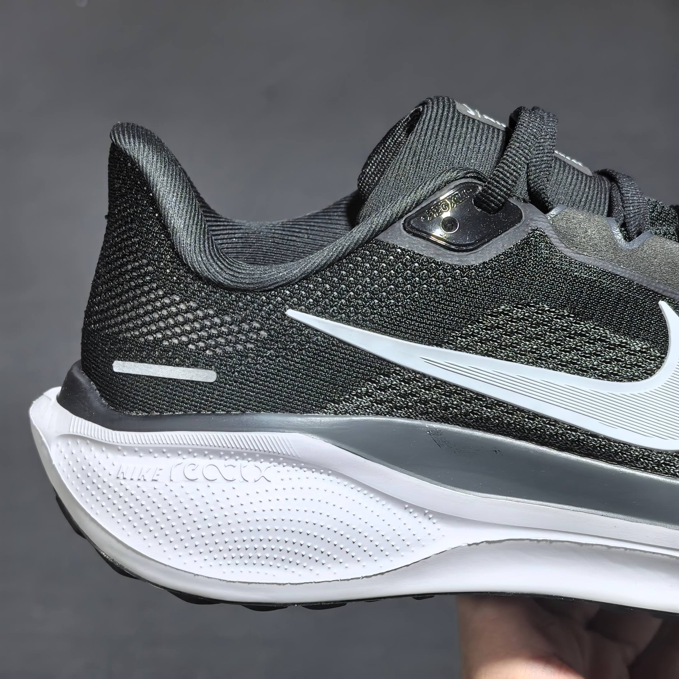 平台版Nike Pegasus 41 舒适运动防滑透气 低帮跑步鞋 当季爆款 平台指定细节原厂中底 完美