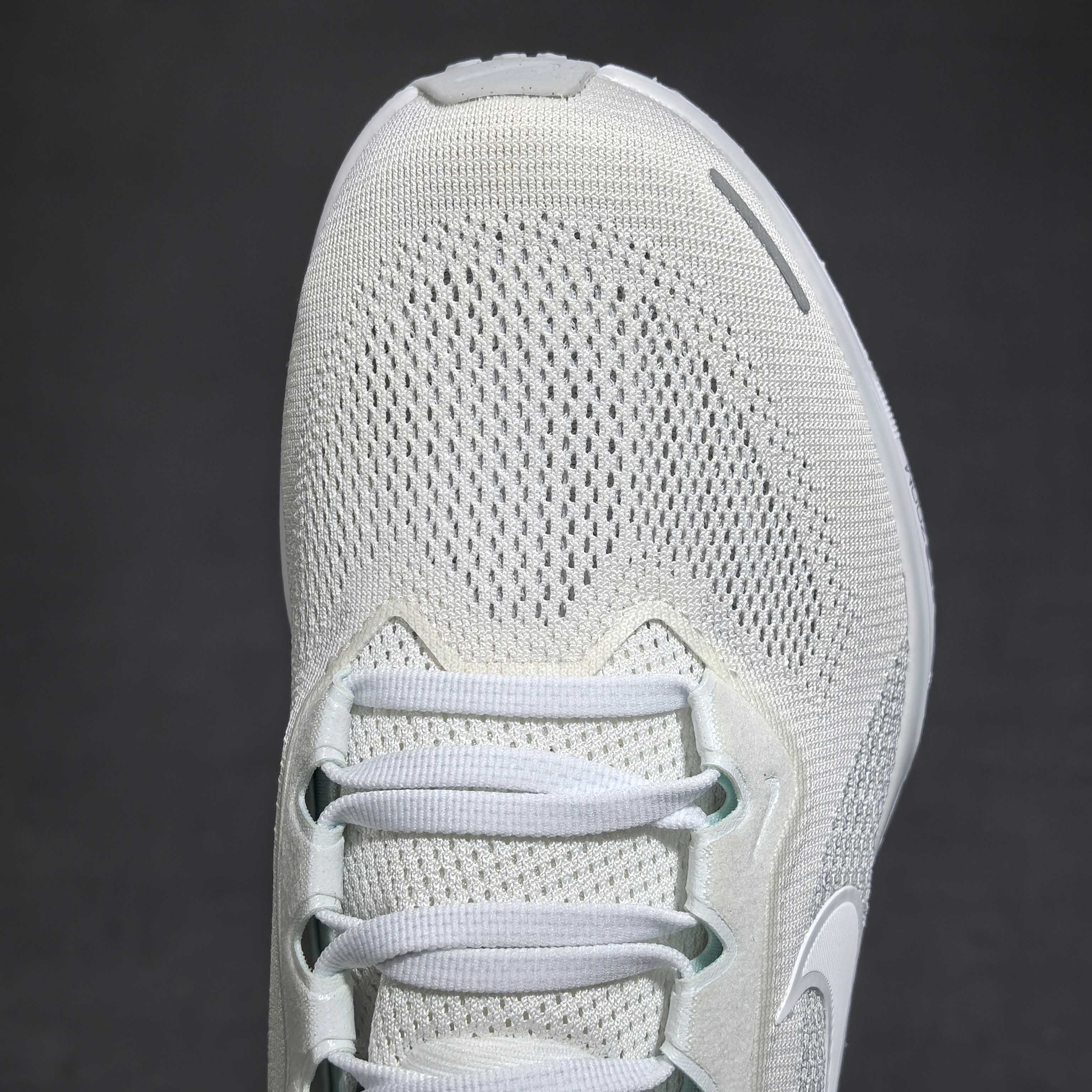 平台版Nike Pegasus 41 舒适运动防滑透气 低帮跑步鞋 白色 当季爆款 平台指定细节 原厂中