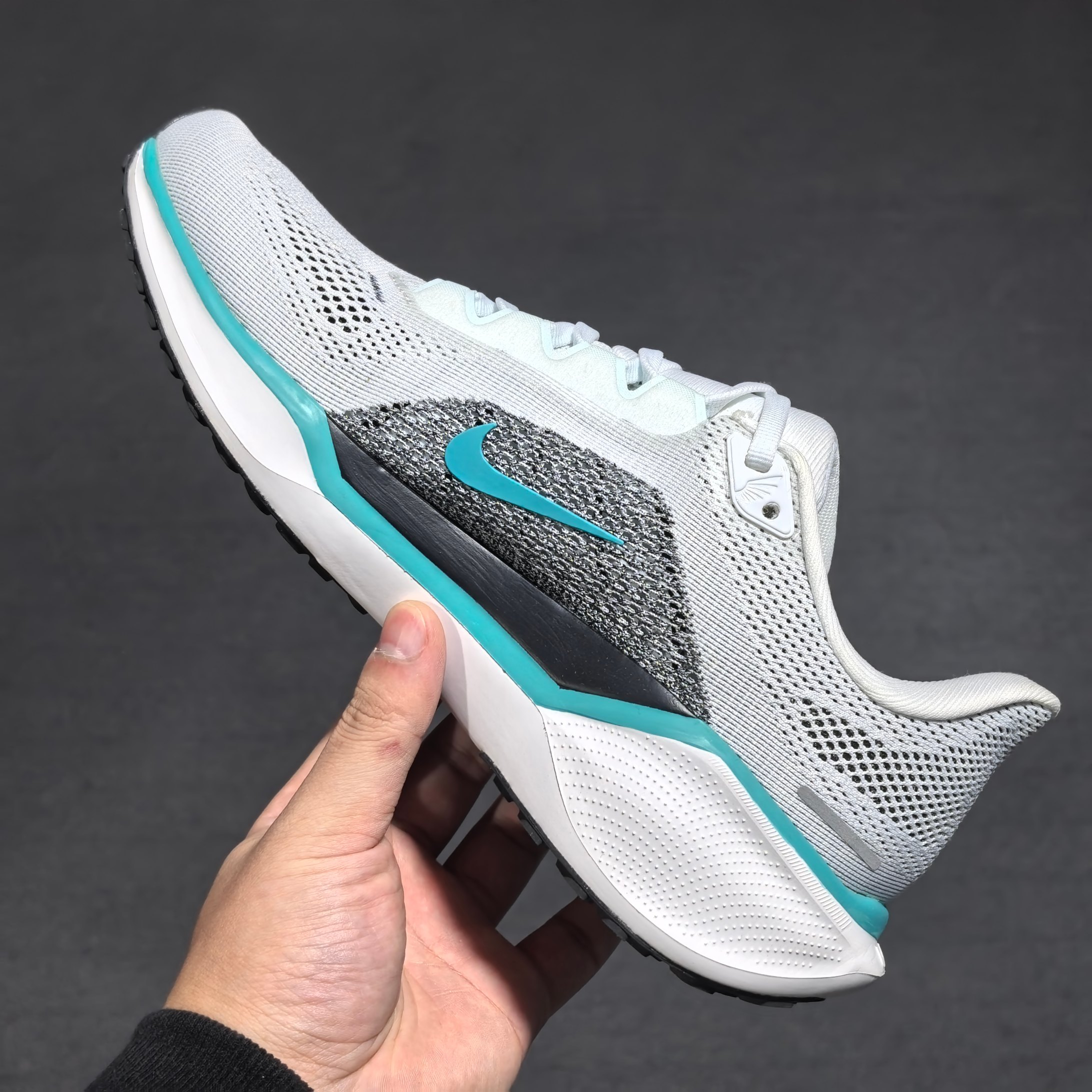 平台版Nike Pegasus 41 舒适运动防滑透气 低帮跑步鞋 白蓝 当季爆款 平台指定细节 原厂中