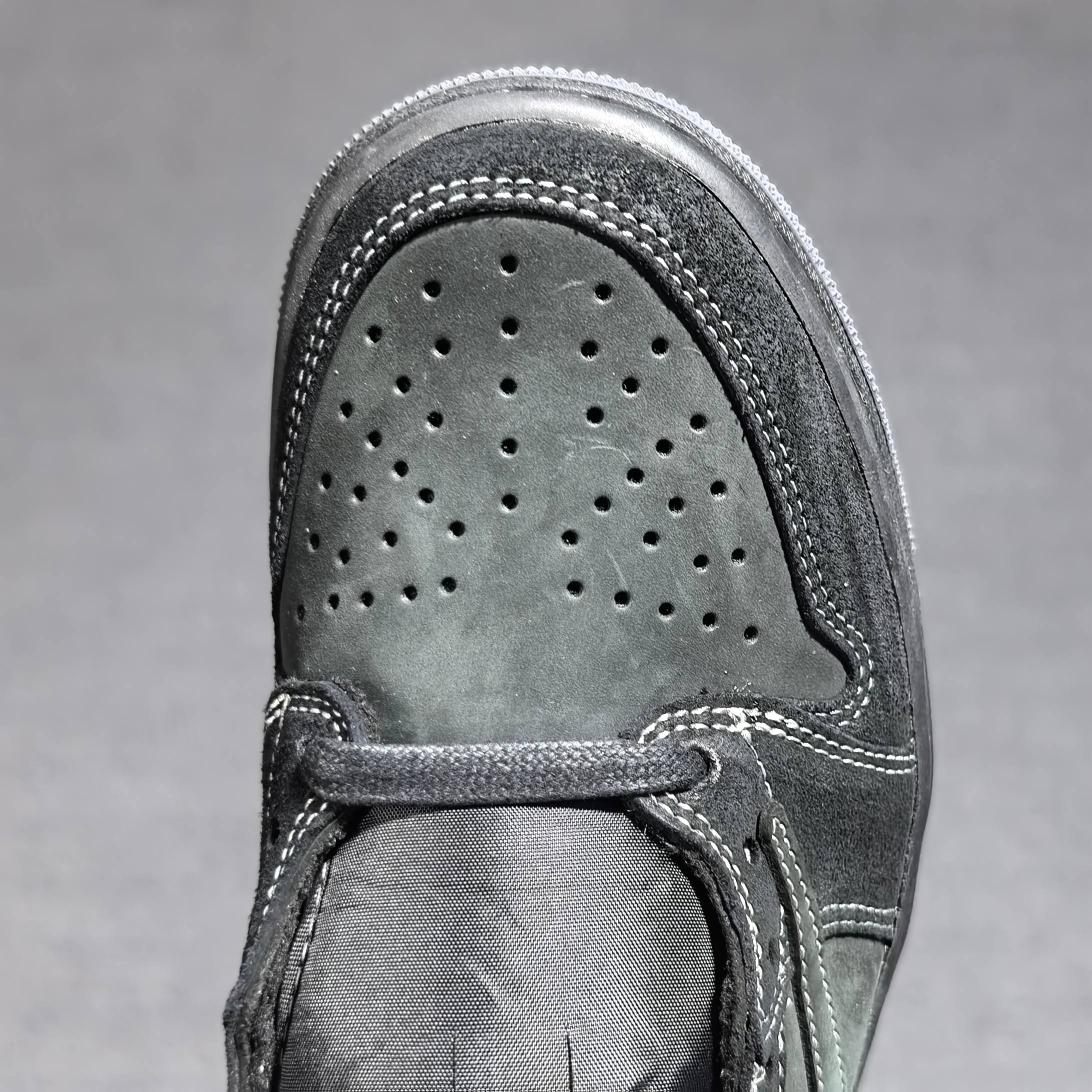 原厂皮FK订单版本黑色倒钩低帮东莞顶级制作团队打造全新一档倒钩系列广硕原班底打造严格执行1:1做货工艺标