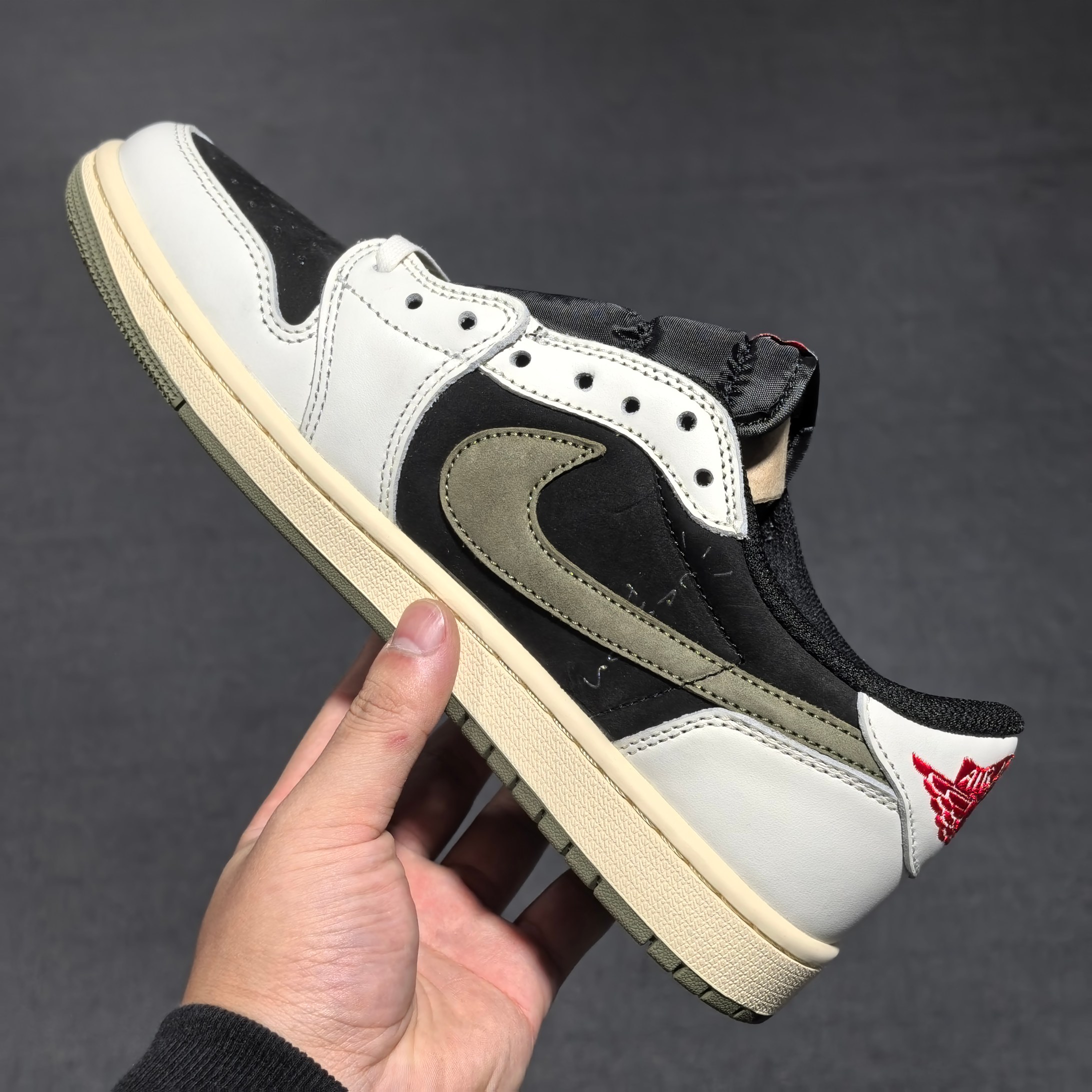 原厂皮FK订单版本橄榄绿倒钩低帮东莞顶级制作团队打造全新一档倒钩系列广硕原班底打造严格执行1:1做货工艺