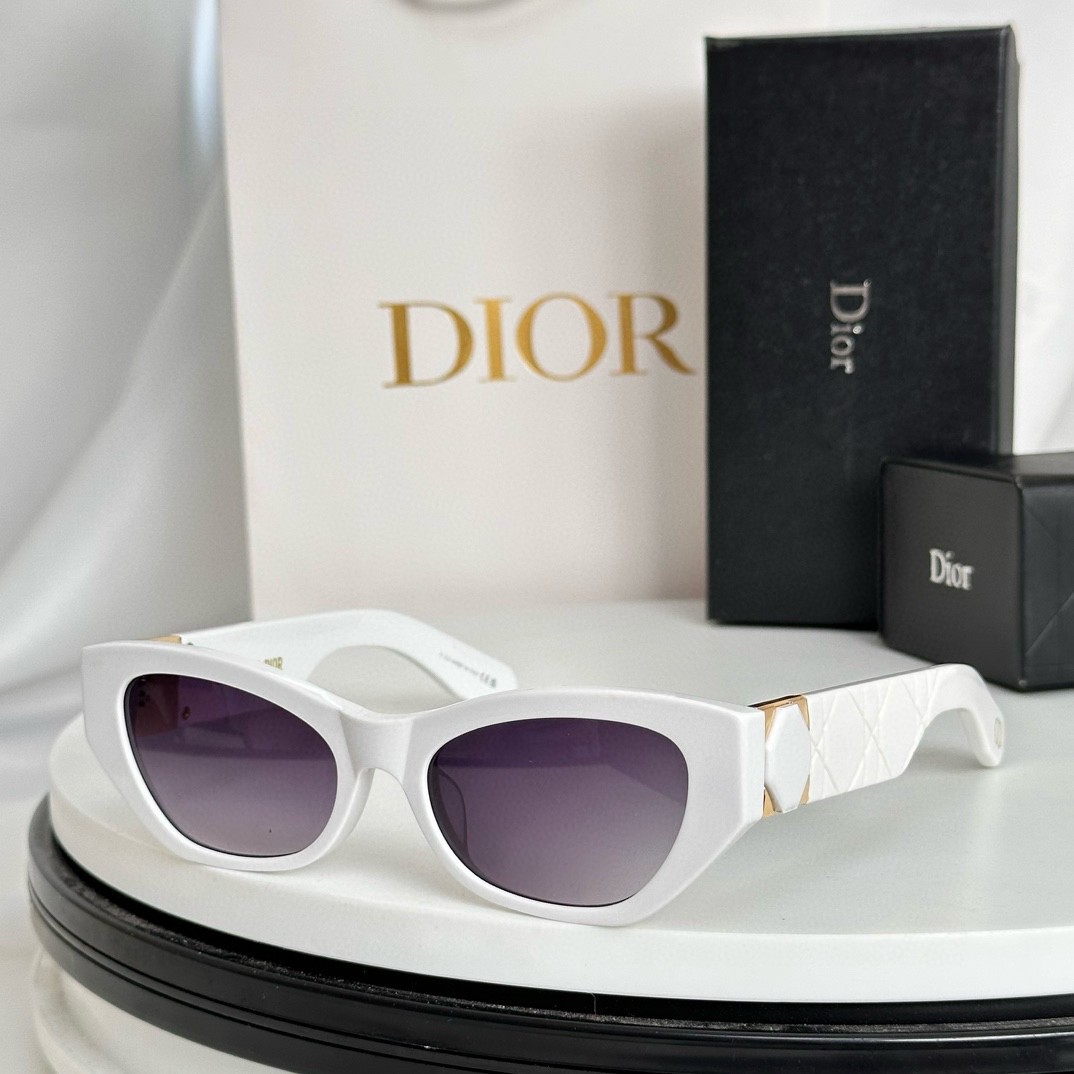  ‼️Dio*
Mod：Lady 95.22.B1I
Size：53-18-140
高版本
值得等待