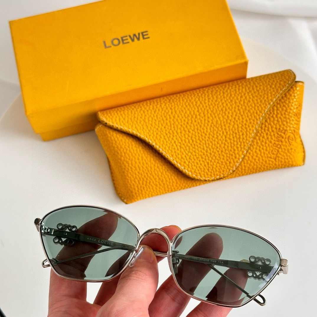 齐色 ‼️ 官网图 LOEWE🌟🌟🌟MODEL：LW40115U🌟