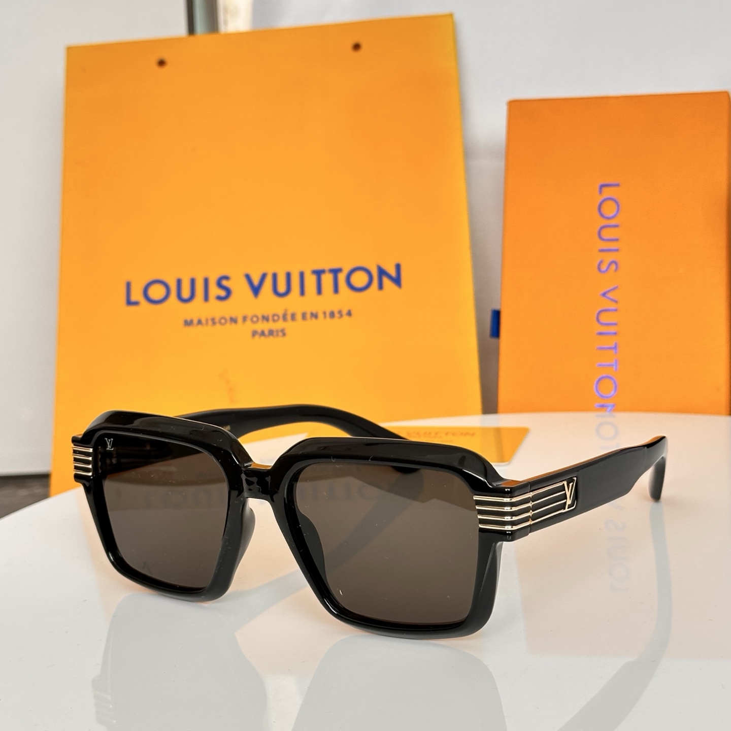 ‼️LOUIS VUITTO*✨✨✨MODEL：Z2828U✨✨✨ SIZE：56口20-145✨✨✨