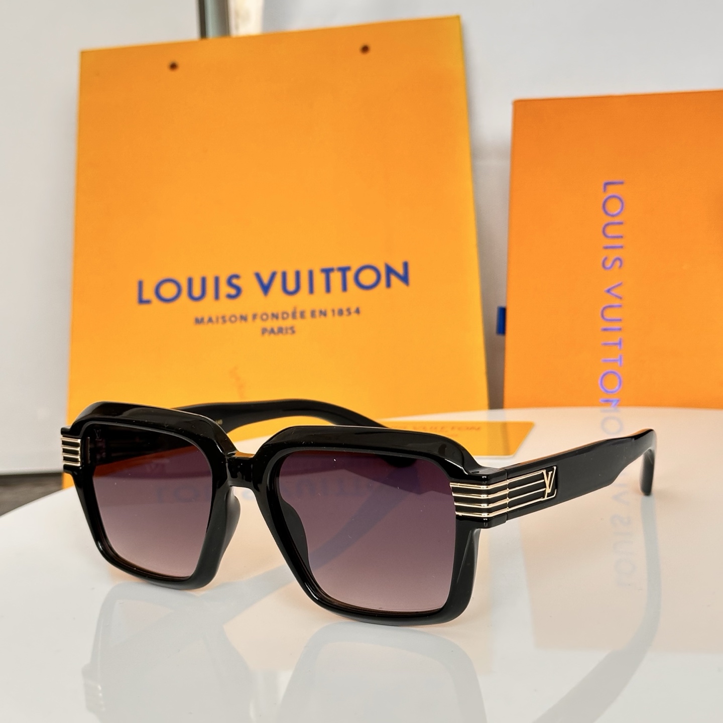 ‼️LOUIS VUITTO*✨✨✨MODEL：Z2828U✨✨✨ SIZE：56口20-145✨✨✨