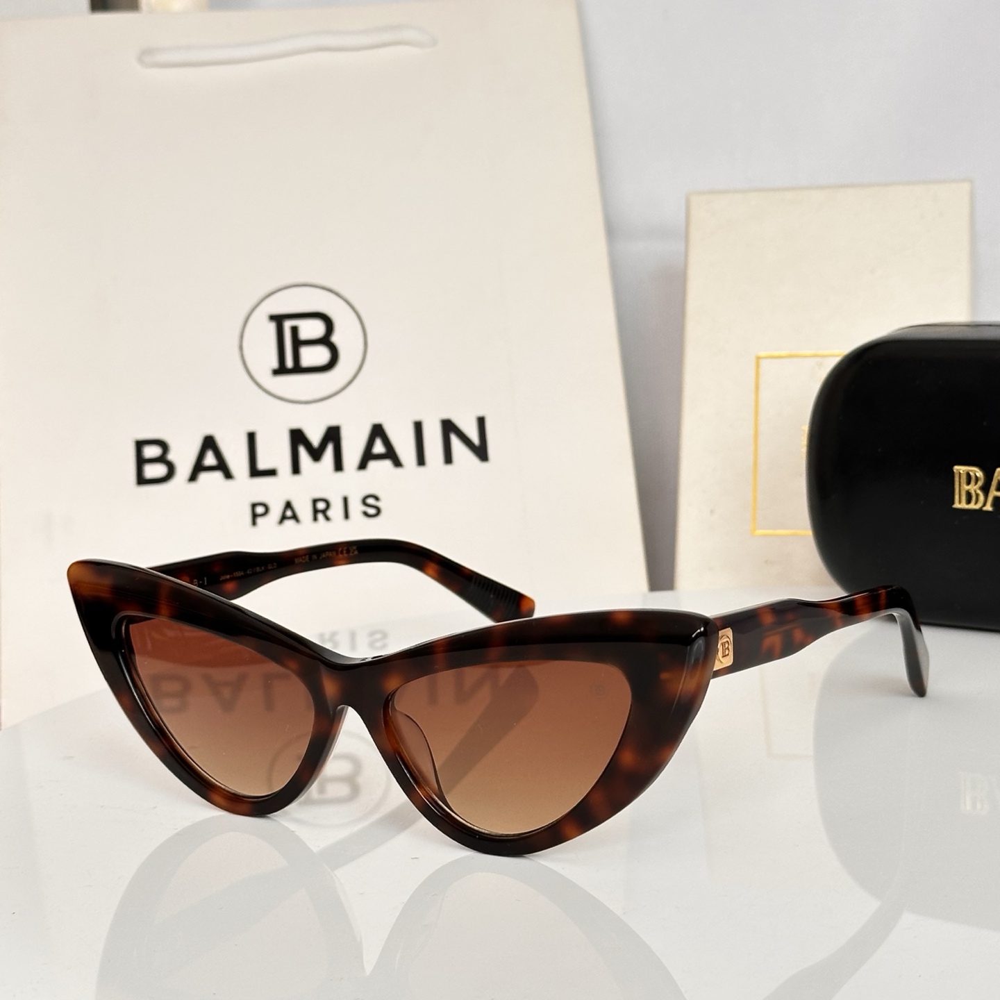 ‼️BALMAIN 巴尔曼🍁🍁🍁MODEL：Jolie-159A-42//BLK- GLD🍁🍁🍁SIZE