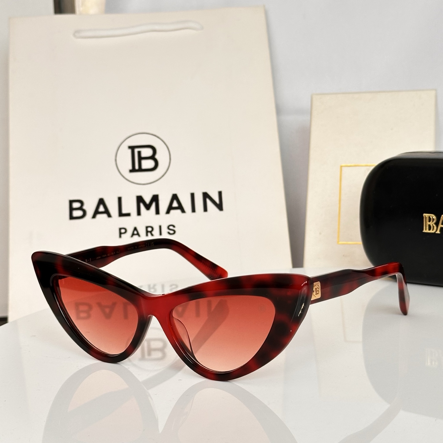 ‼️BALMAIN 巴尔曼🍁🍁🍁MODEL：Jolie-159A-42//BLK- GLD🍁🍁🍁SIZE