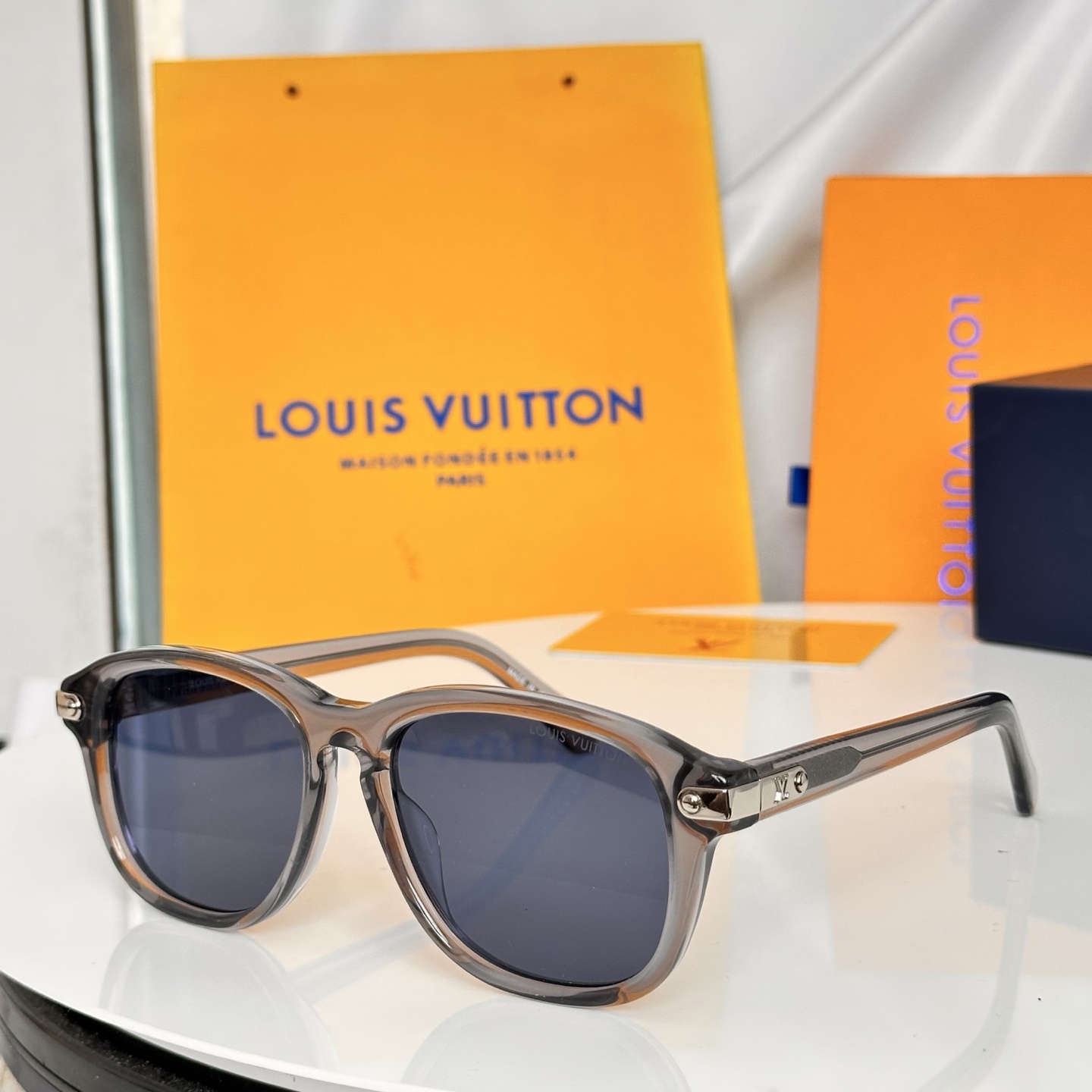 ‼️LOUIS VUITTON✨✨✨MODEL：Z3075U✨✨✨ SIZE：53口17-140✨✨