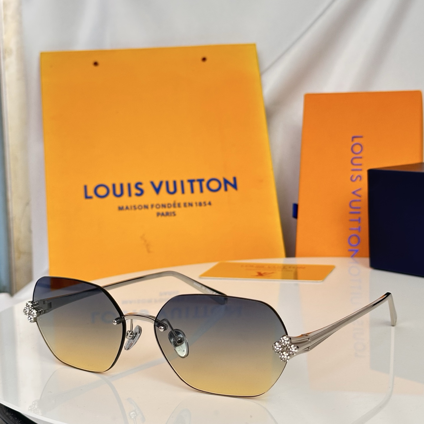 ‼️LOUIS VUITTO*✨✨✨MODEL：Z3324U✨✨✨ SIZE：62口17-140✨✨✨