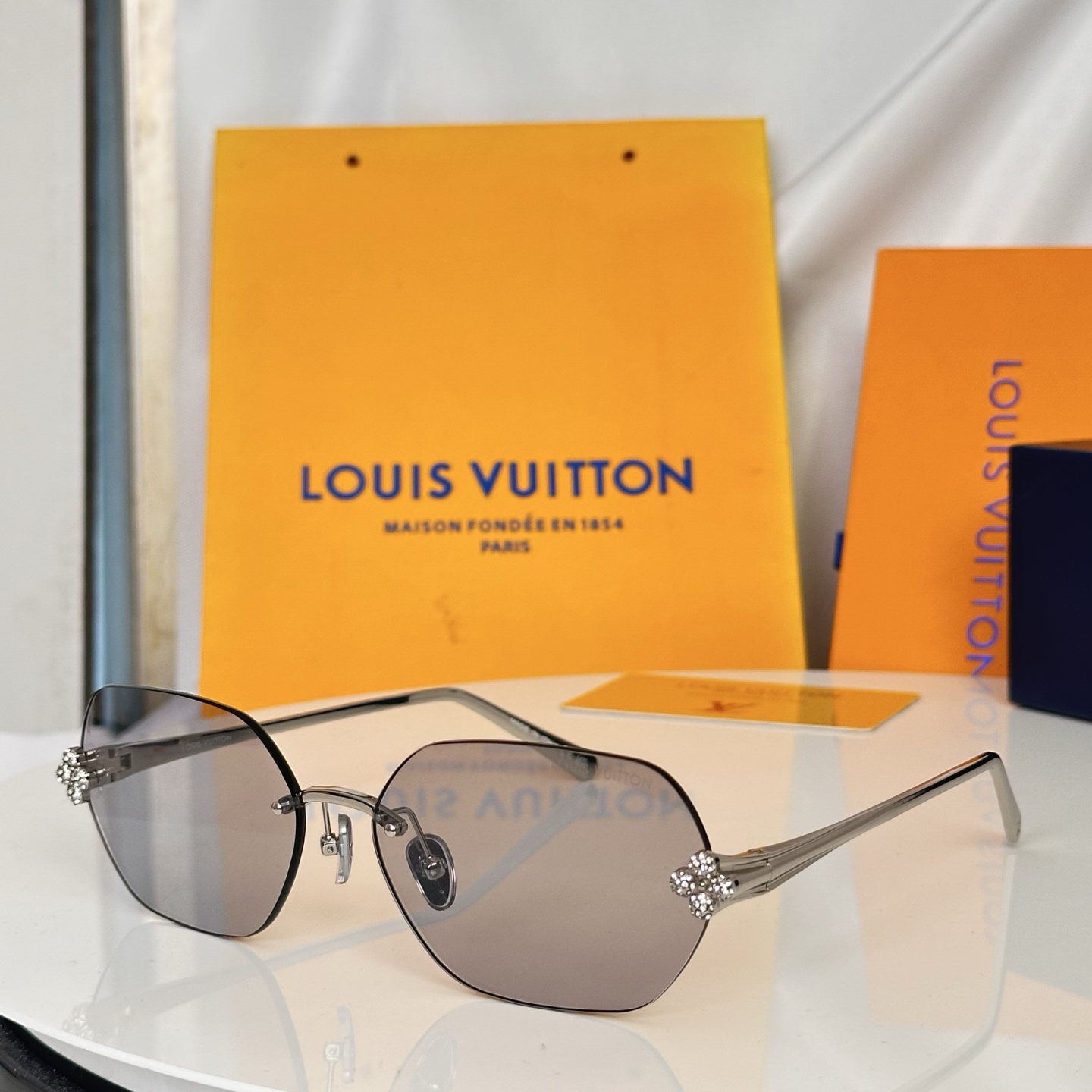 ‼️LOUIS VUITTO*✨✨✨MODEL：Z3324U✨✨✨ SIZE：62口17-140✨✨✨
