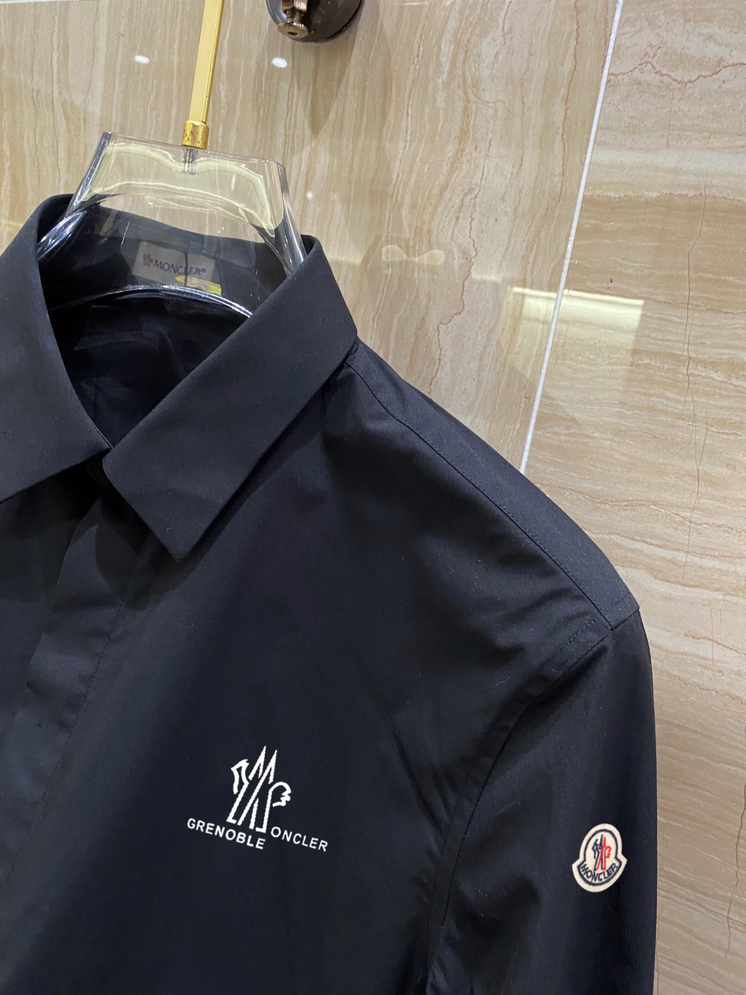 Moncler Men’s Cotton Shirt with Brass Details in Black and White, Sizes 38-42 - 图片 7