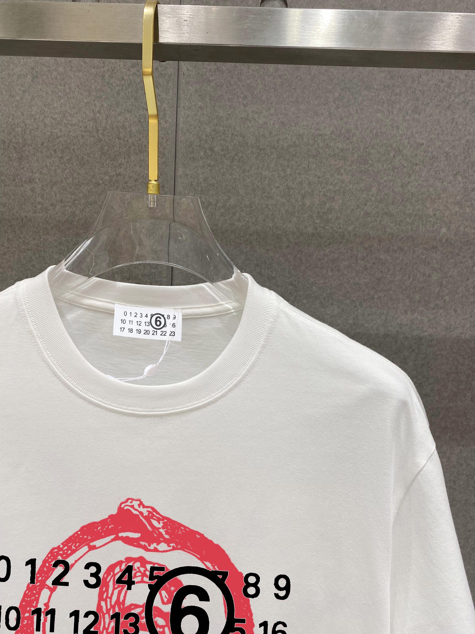 Magella 2025 Official Double-Stamped T-Shirts: High-Quality, Expensive, and Reduced Pattern. - 图片 5