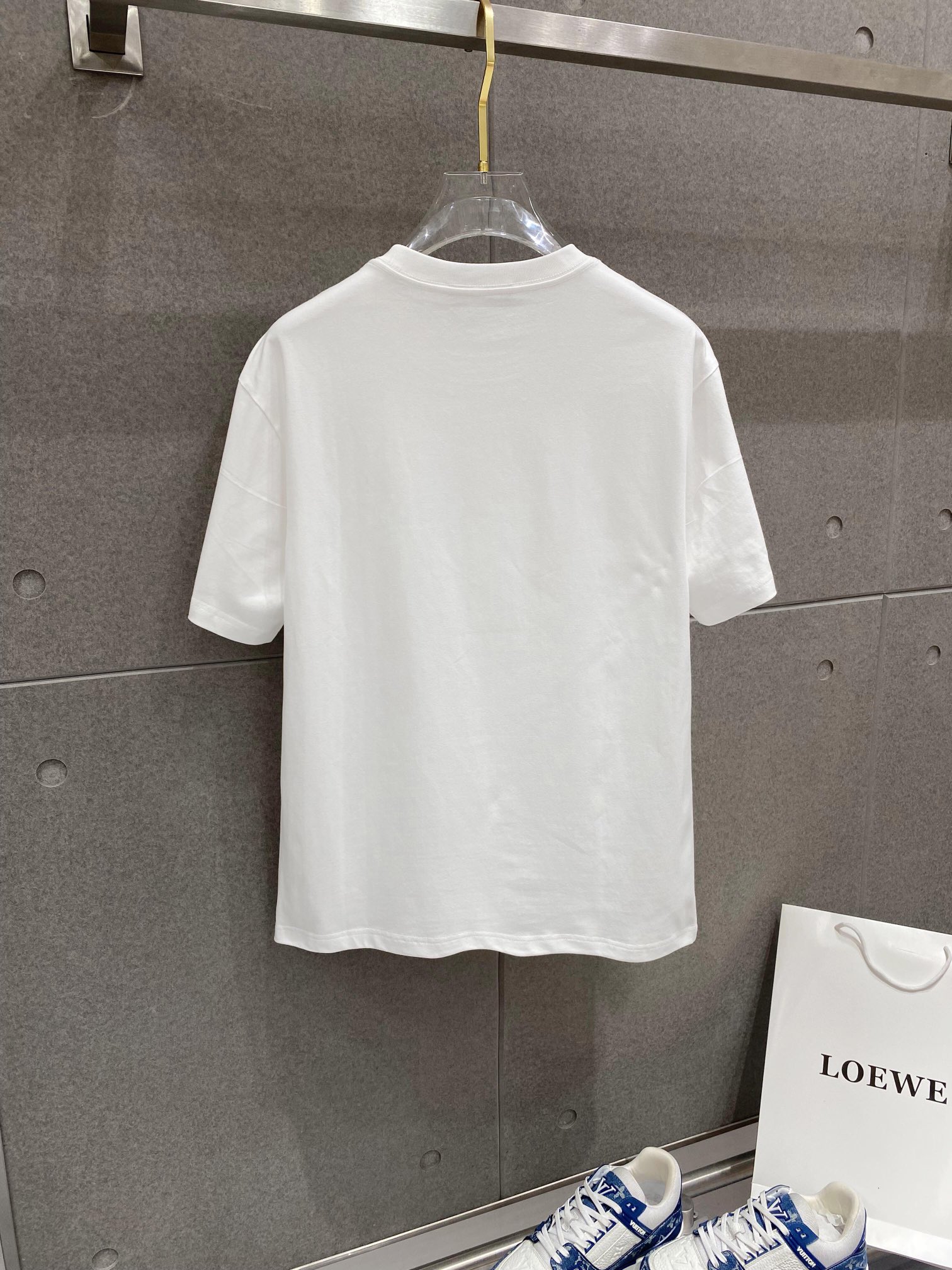 Magella 2025 Official Double-Stamped T-Shirts: High-Quality, Expensive, and Reduced Pattern. - 图片 2