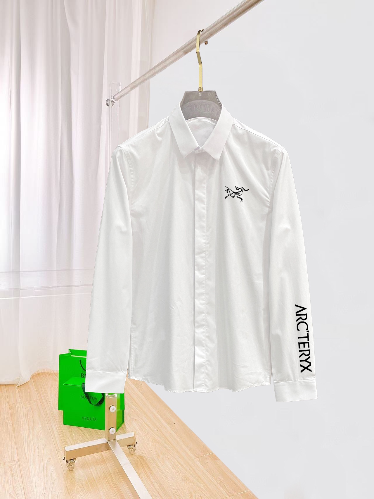 Luxurious Arcteryx Men’s Cotton Shirt in Black and White, Sizes 38-43