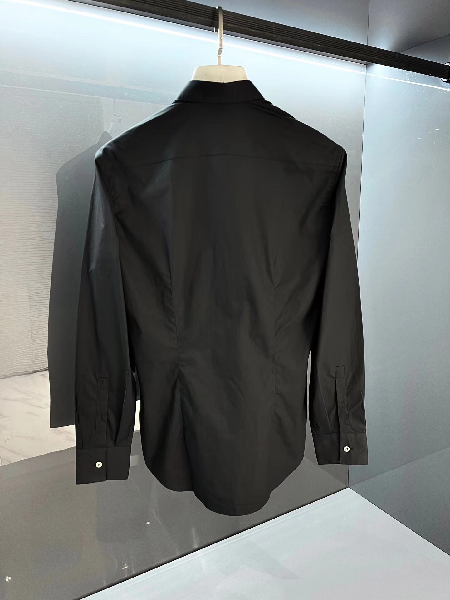 Men’s 100% Cotton Shirt: Comfortable, Originals, Luxurious, Black & White, Various Sizes - 图片 2