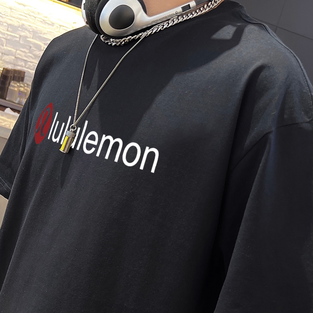 Lululemon’s New Double-Stamp T-Shirts: Annual Blast Sheets with Large-Scale Prints - 图片 5