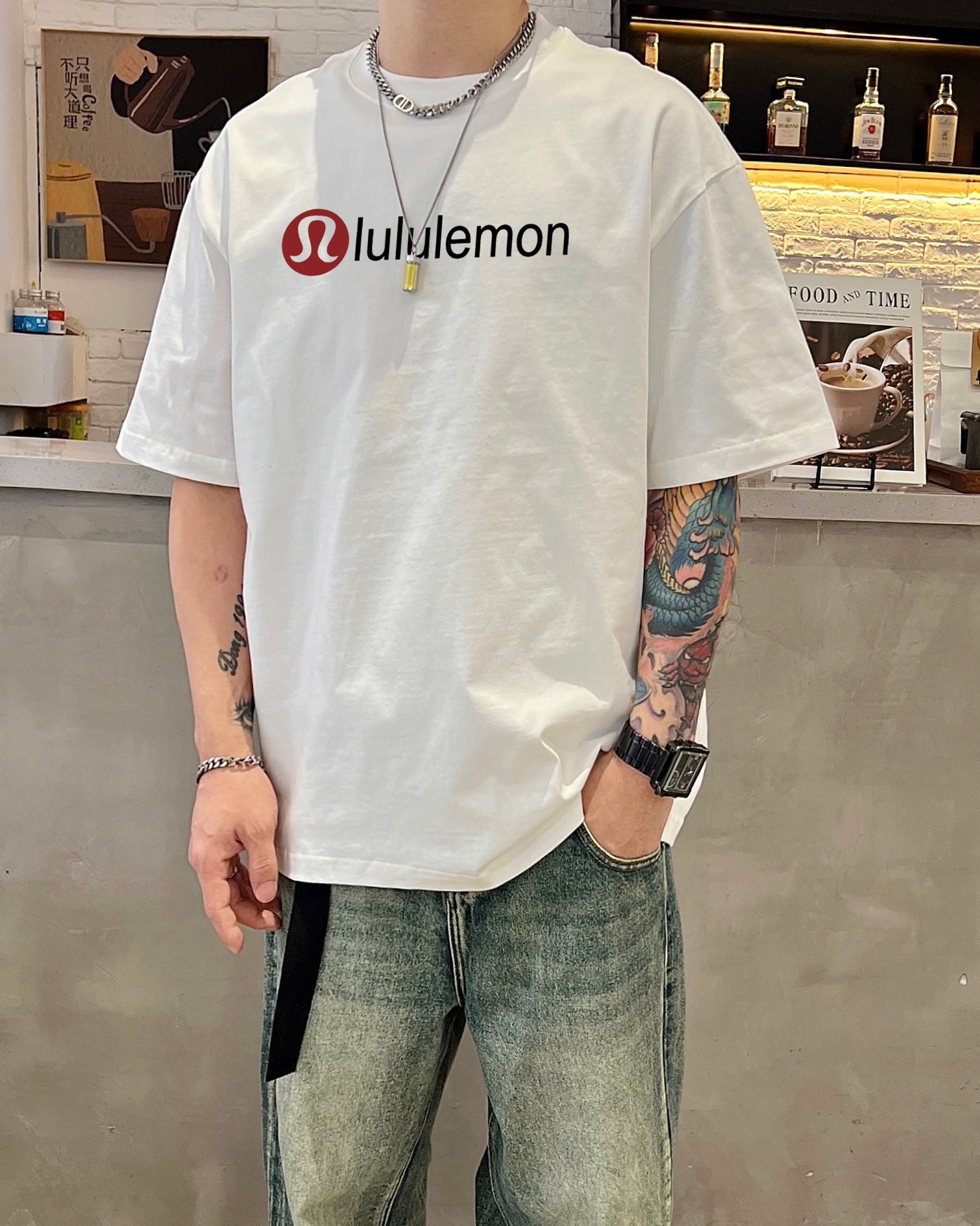 Lululemon’s New Double-Stamp T-Shirts: High-Quality Fabric, Large-Scale Prints, Variety of Sizes - 图片 3