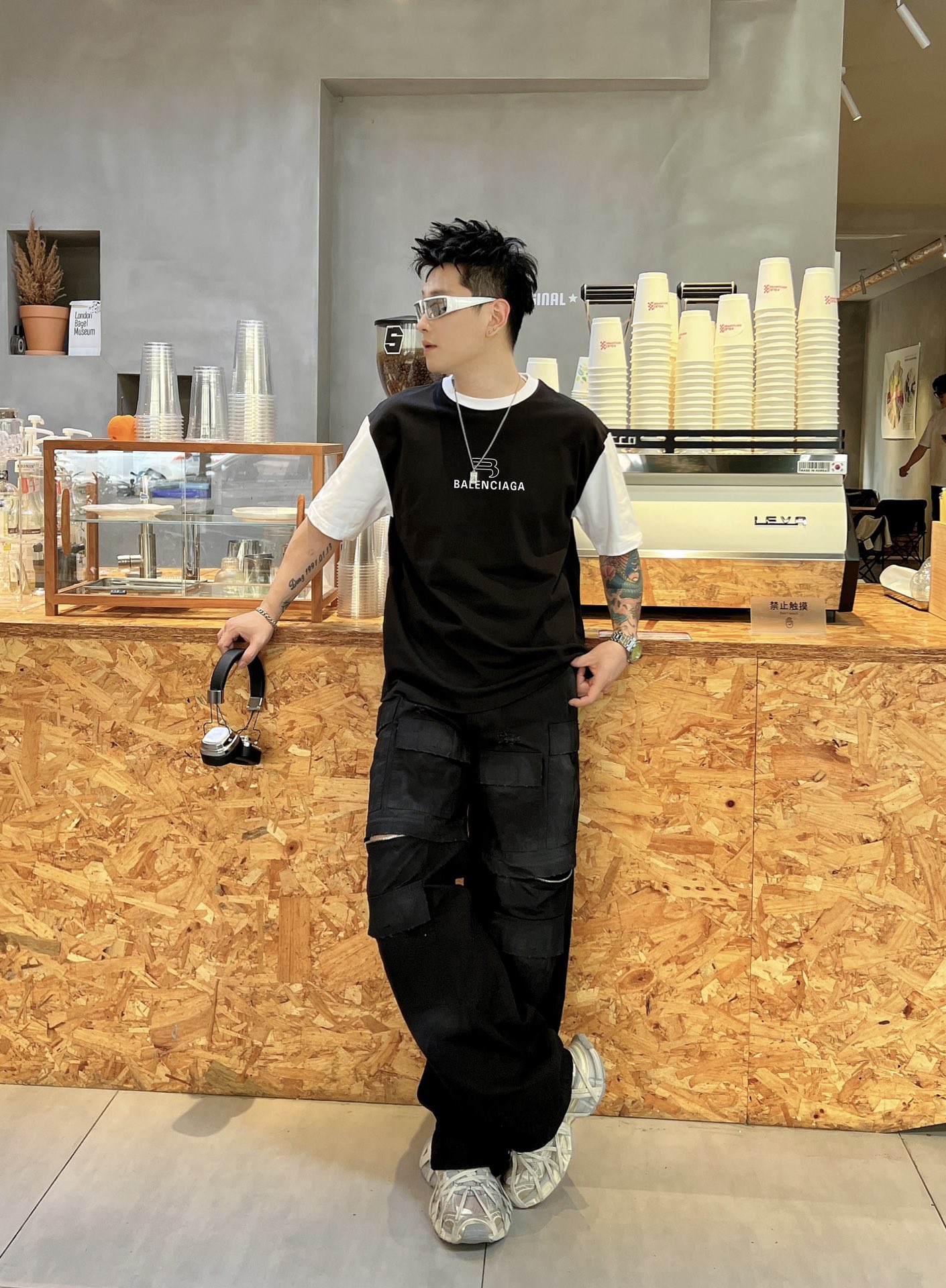 High-Quality Annual T-Shirts: Digital Printing, Lightweight Fabric, Various Sizes and Colors - 图片 2