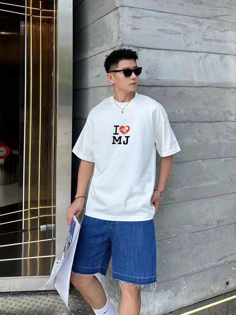 High-Cost Digital Printer for Annual T-Shirt Blast with Precise Printing.