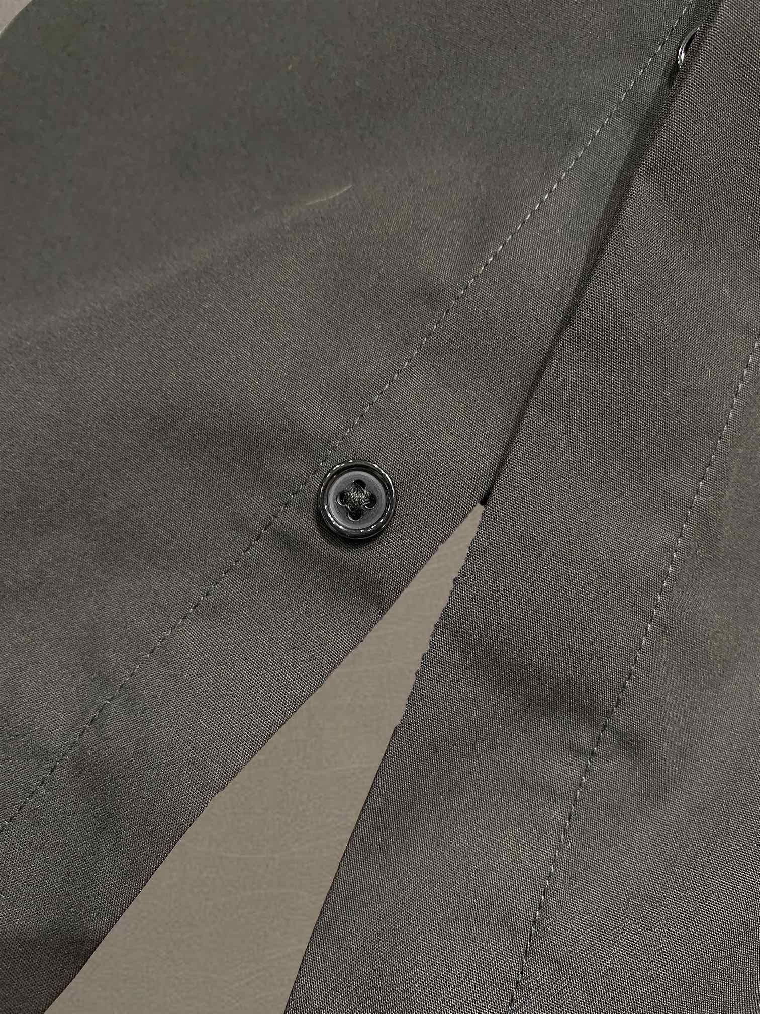 Luxurious Prada Men’s Shirt in Natural Cotton, Black & White, Sizes 38-43 - 图片 6