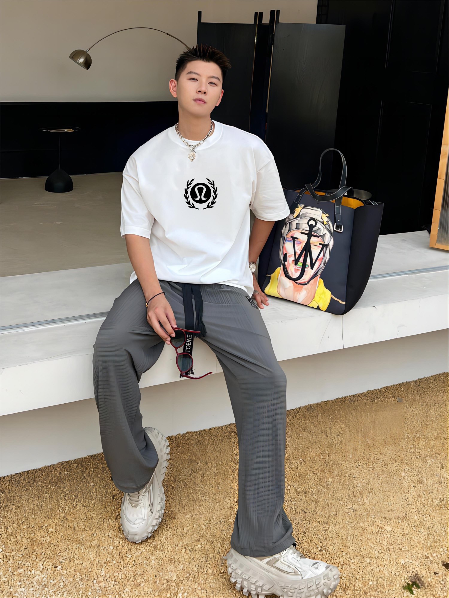 “230g Cotton Fabric Shirt in Black and White, Sizes M-3XL with Brass Details” - 图片 5