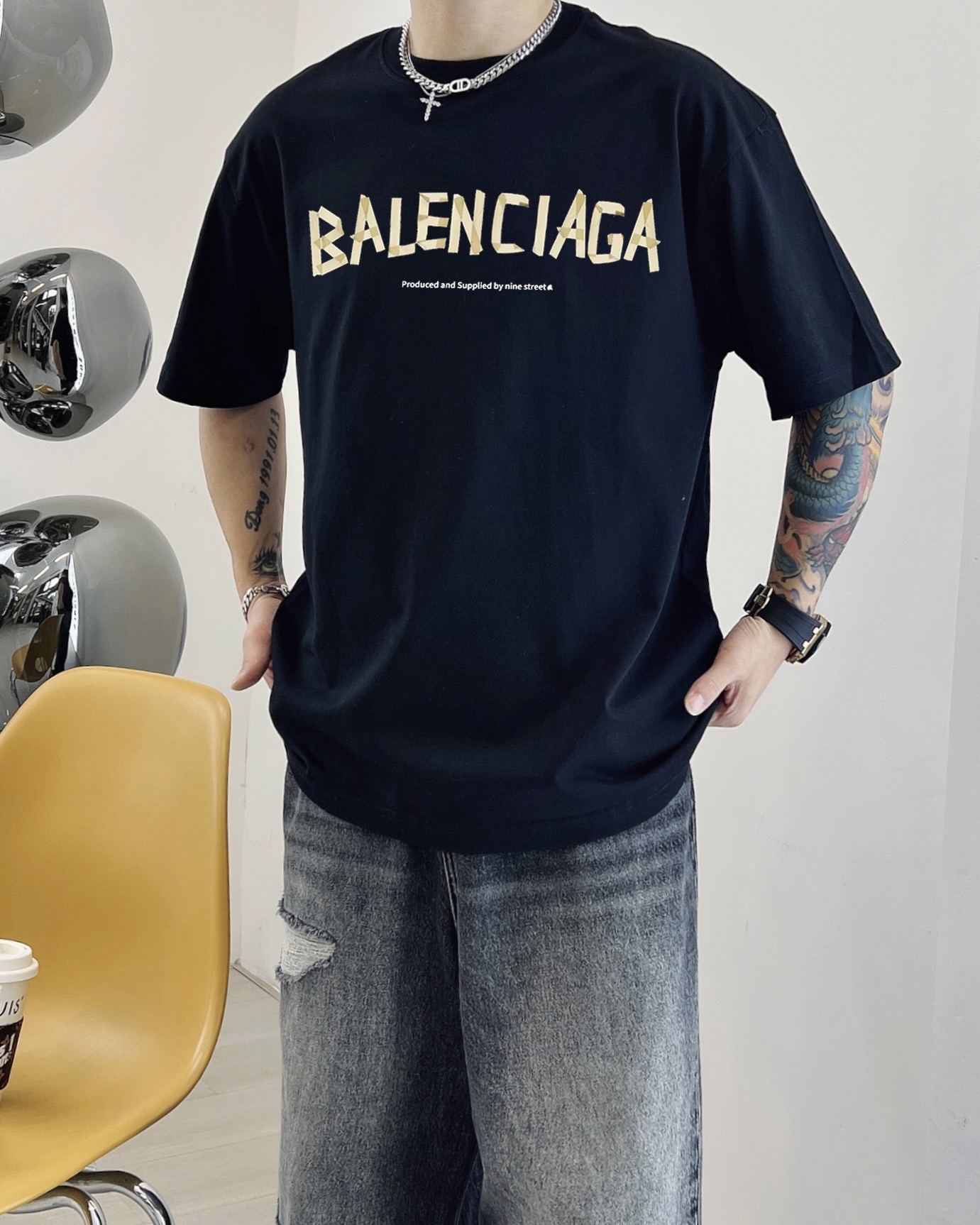 Cotton Double Fabric for Men’s Black and White Long Sleeve Shirts, Various Sizes. - 图片 6