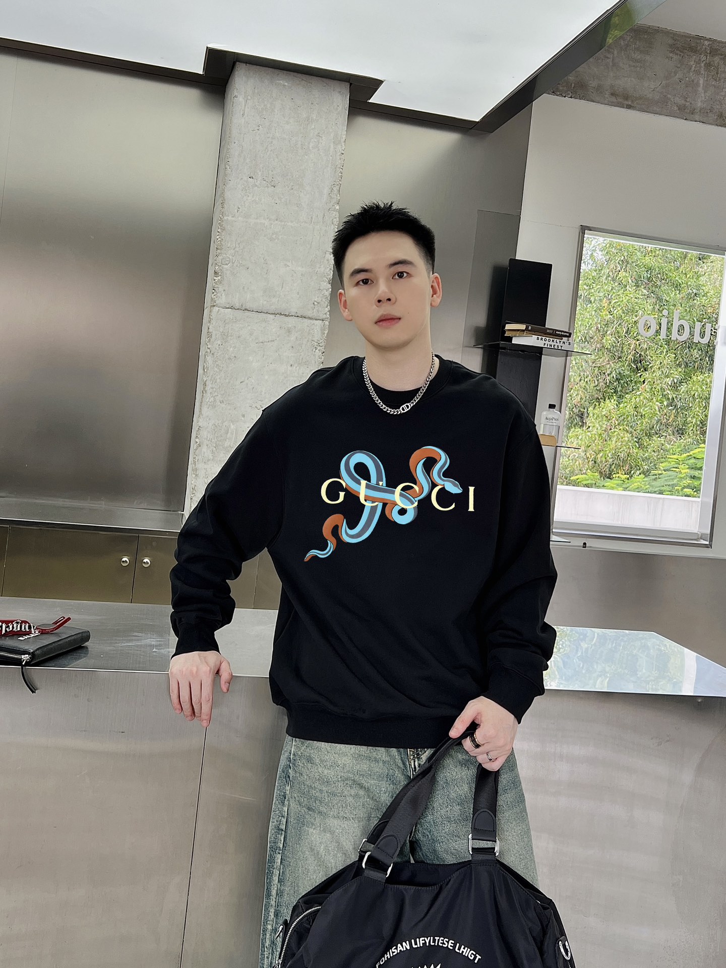 ￼ ￼ ￼ ￼ ￼ ￼ ￼ ￼ ￼ 古驰 官网 新款字母印花双层重工字母图案不管是T桖还是卫衣都是每年的