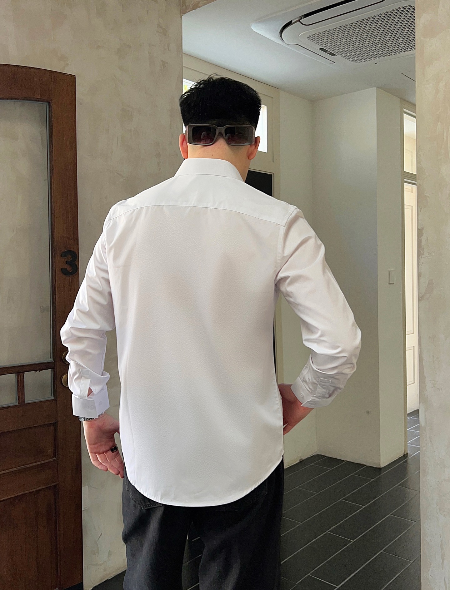 F940 DR 迪奥 最新款男士必备款衬衫，100%天然棉，舒服透气，原单狠货，原版面料，柔软舒适，上身