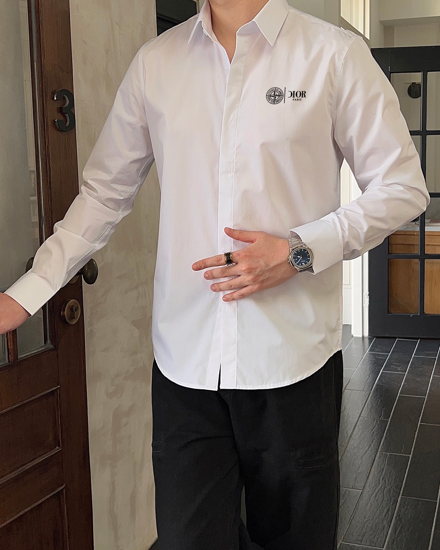 F940 DR 迪奥 最新款男士必备款衬衫，100%天然棉，舒服透气，原单狠货，原版面料，柔软舒适，上身