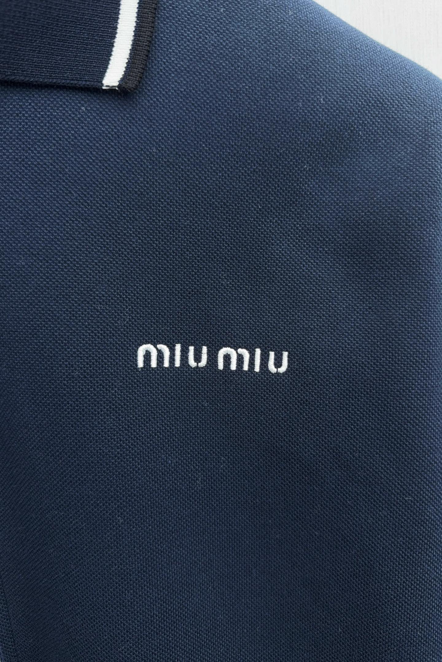 Miu Miu Autumn/Winter Coats: Exclusive Designs, Imported Technology, Unique Styles. - 图片 7