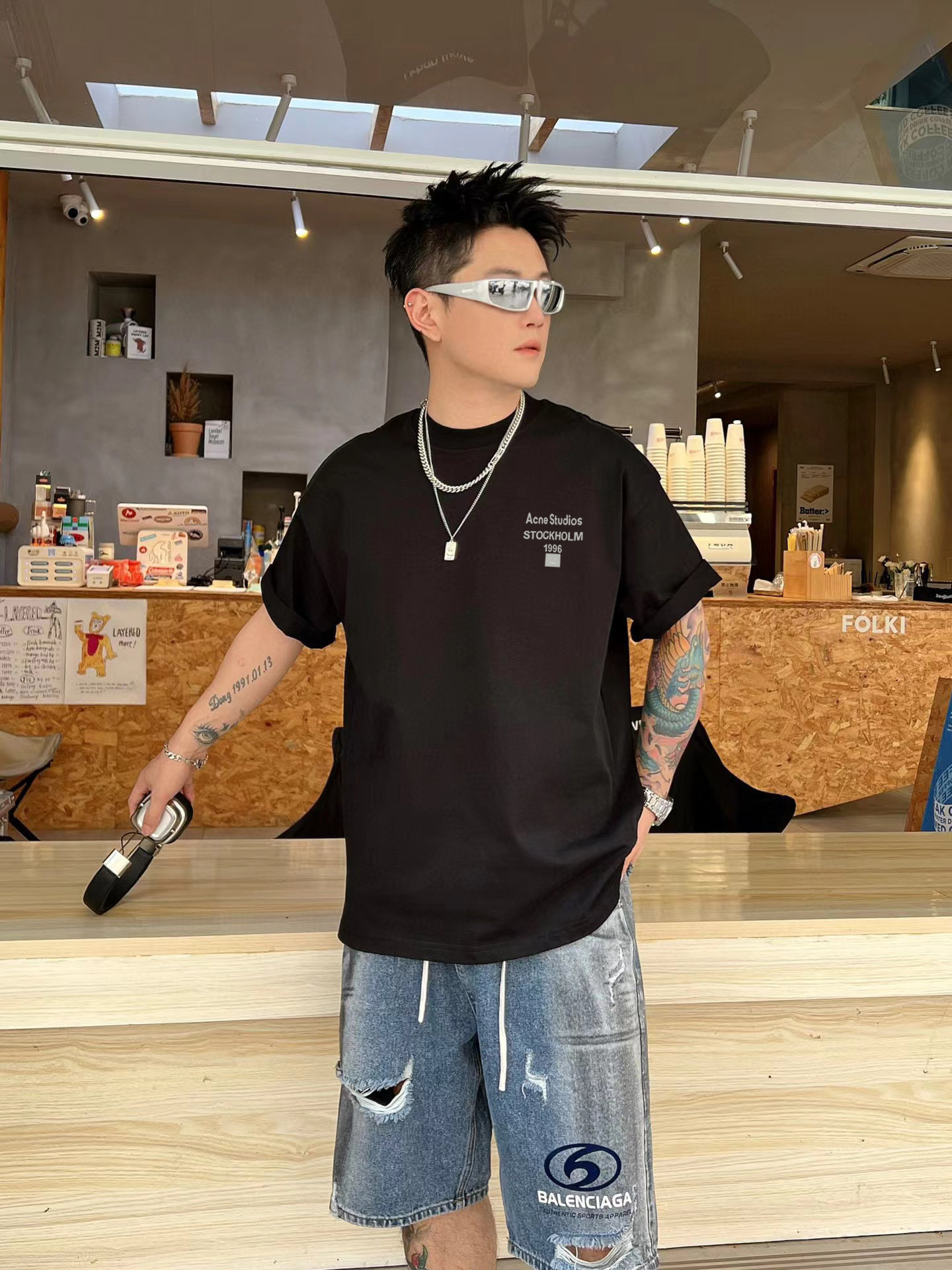         ACNE 新款字母印花双层重工短袖T桖 字母图案不管是