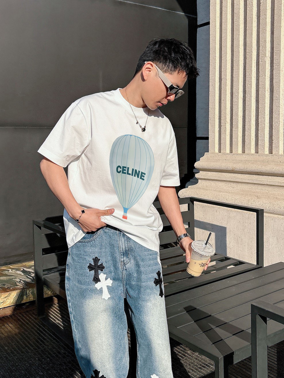 ￼        CE 新款字母印花双层重工短袖T桖  字母图案不管是T桖还是卫衣都是每年的爆款单品  