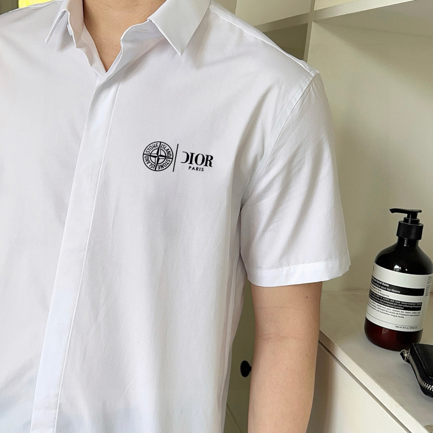  迪奥 专柜最新款男士必备款短袖衬衫,100%天然棉,舒服透气,原单狠货,原版面料,柔软舒适,上身