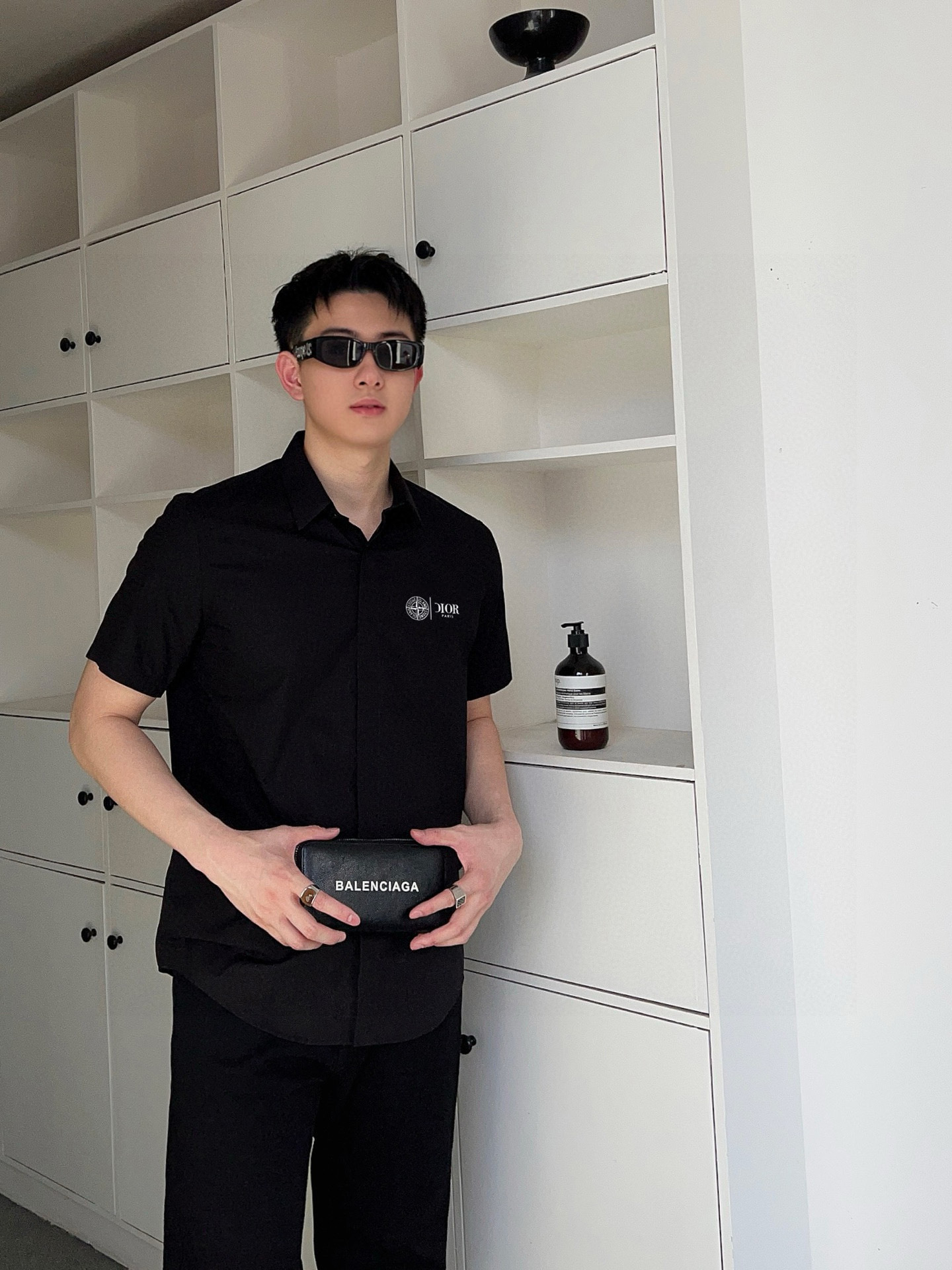  迪奥 专柜最新款男士必备款短袖衬衫,100%天然棉,舒服透气,原单狠货,原版面料,柔软舒适,上身