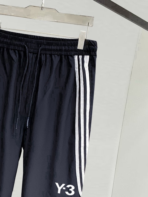  Y-3 同步更新 织带长裤 春夏定制高科技面料 舒适无比 家族式织带拼接 运动感超强 尺码：L-4XL
