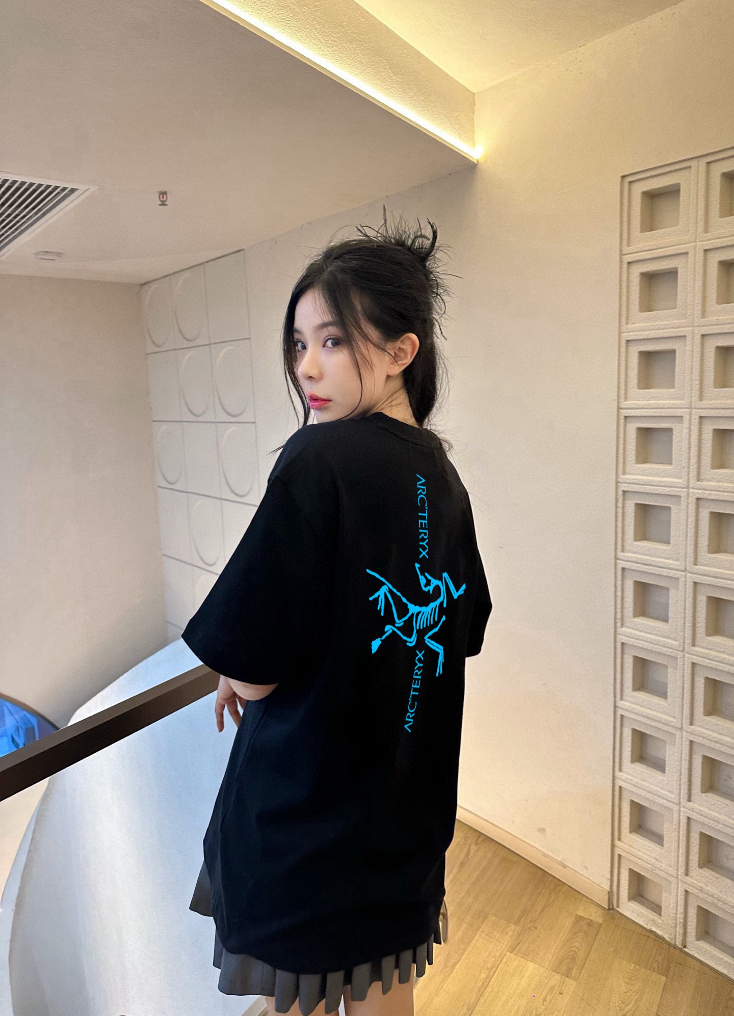 ￼ ￼ ￼ ￼ ￼ 始祖鸟 新款字母印花双层重工短袖T桖 字母图案不管是T桖还是卫衣都是每年的爆款单品 