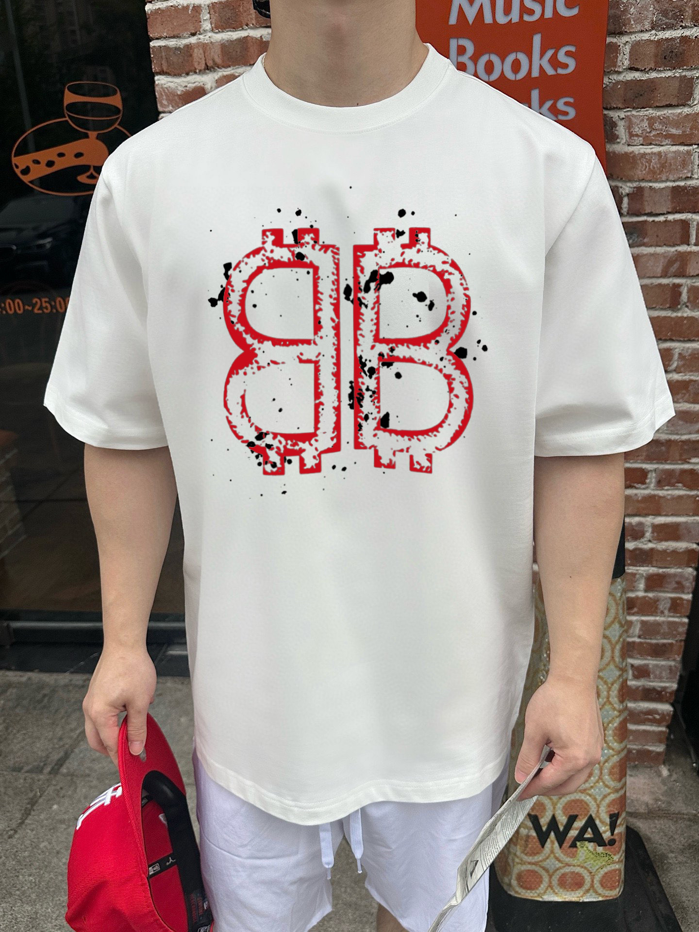 ￼ ￼ ￼ ￼ ￼ ￼ ￼ ￼ ￼￼ 巴黎世家 新款字母印花双层重工短袖T桖 字母图案不管是T桖还是卫衣