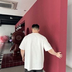 ALO 新款字母印花双层重工短袖T桖 字母图案不管是T桖还是卫衣都是每年的爆款单品 前幅大面积印花 ALO 新款字母印花双层重工短袖T桖 字母图案不管是T桖还是卫衣都是每年的爆款单品 前幅大面积印花