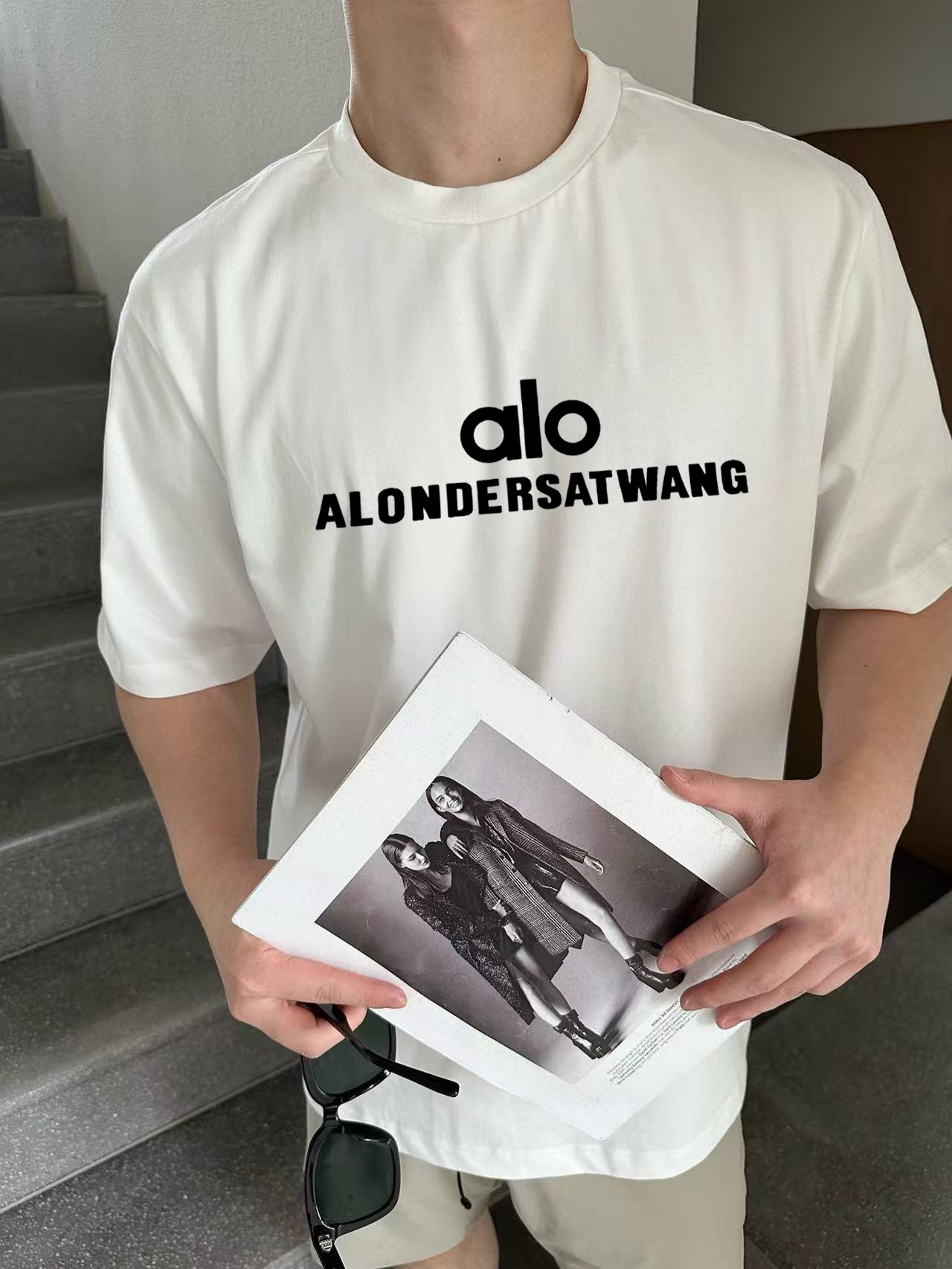 ￼ ￼ ￼ ￼ ￼ ALO 新款字母印花双层重工短袖T桖 字母图案不管是T桖还是卫衣都是每年的爆款单品 