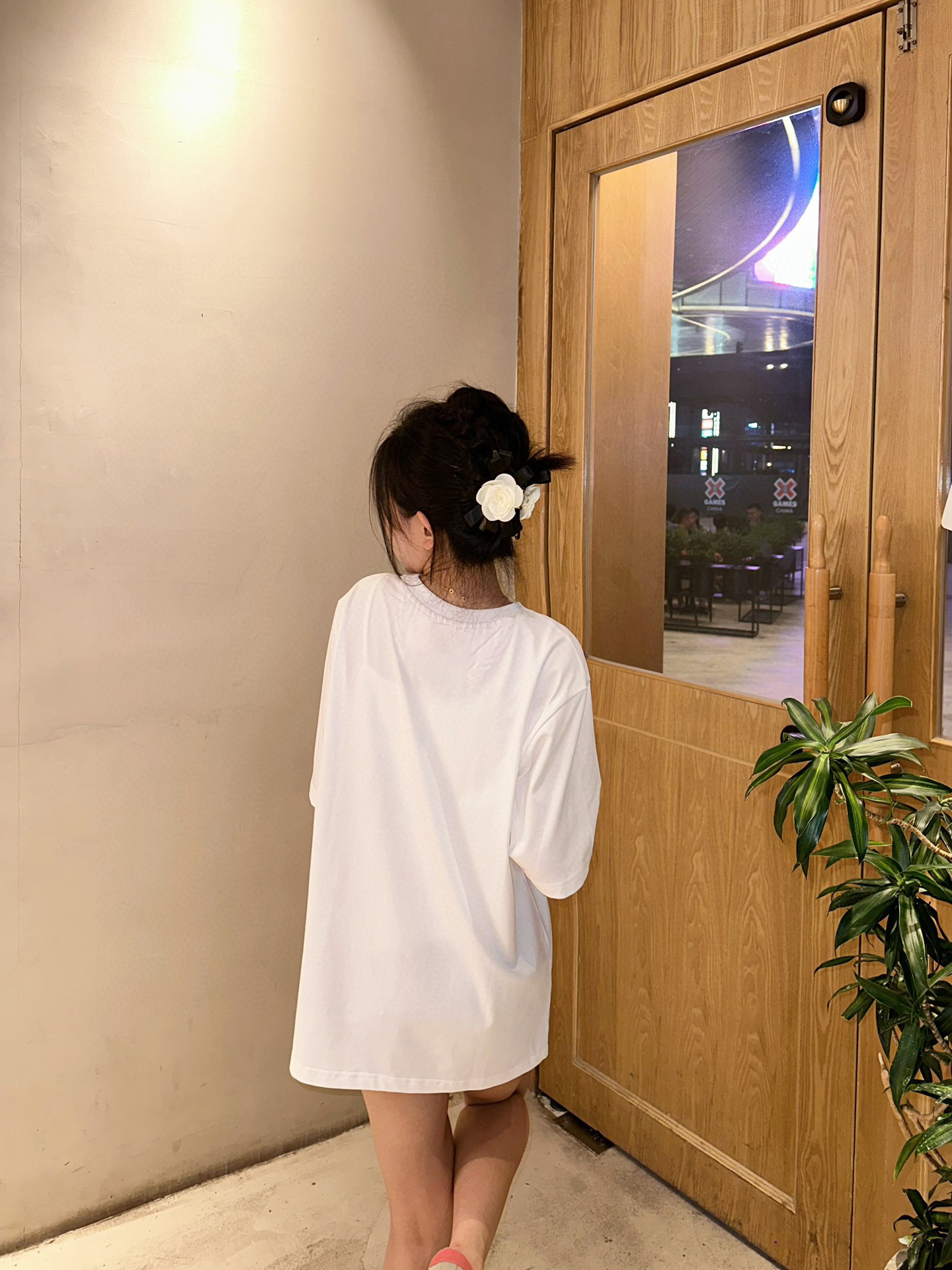 ￼ ￼ ￼ ￼ ￼ ￼ ￼ ￼ ￼￼ ALO 新款字母印花双层重工短袖T桖 字母图案不管是T桖还是卫衣都